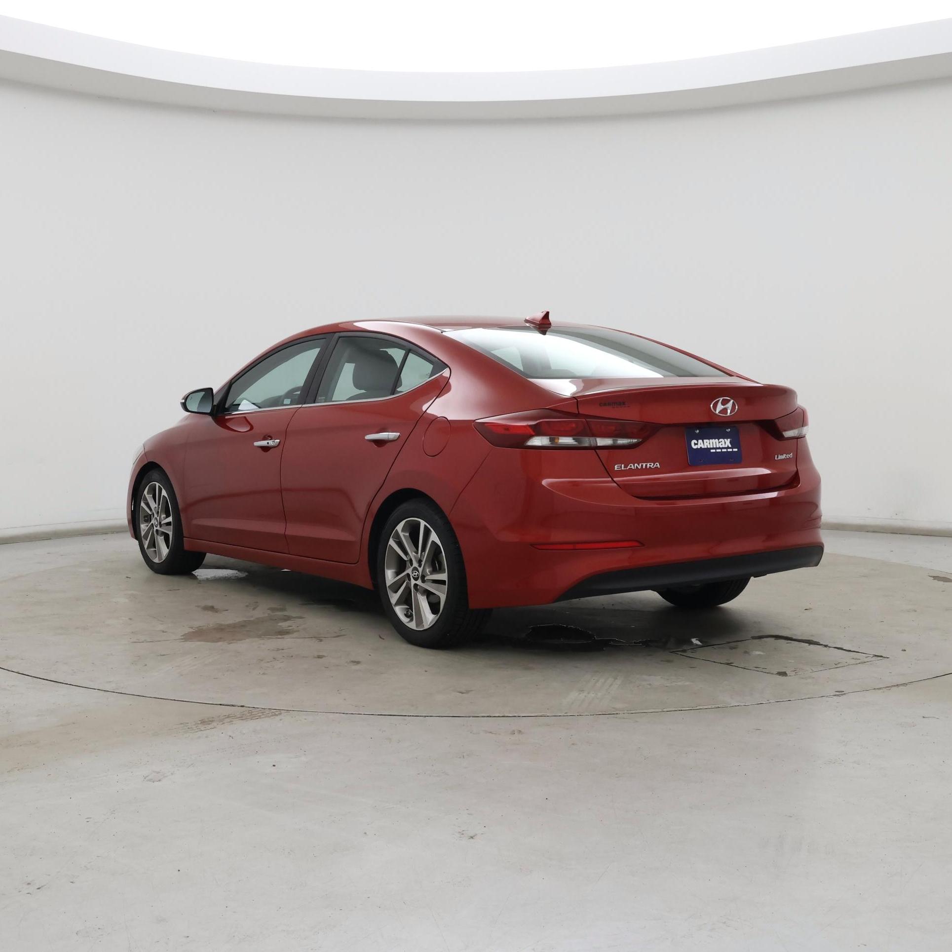 Thumbnail: 2017 Hyundai Elantra - 2