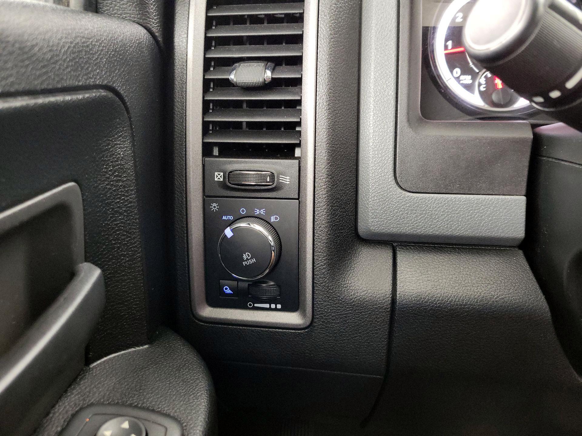 Thumbnail: 2018 RAM 1500 - 13