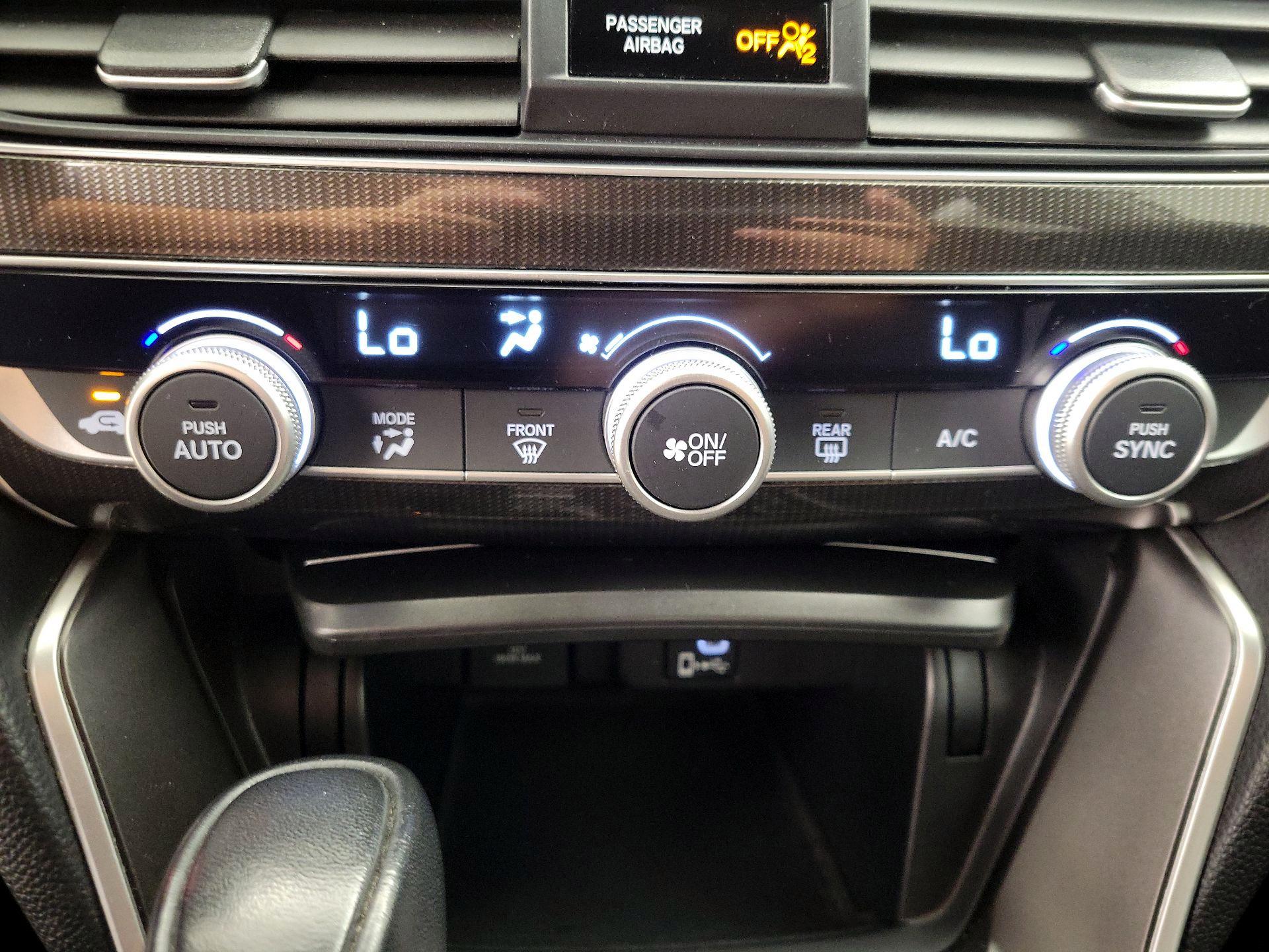 Thumbnail: 2019 Honda Accord - 16