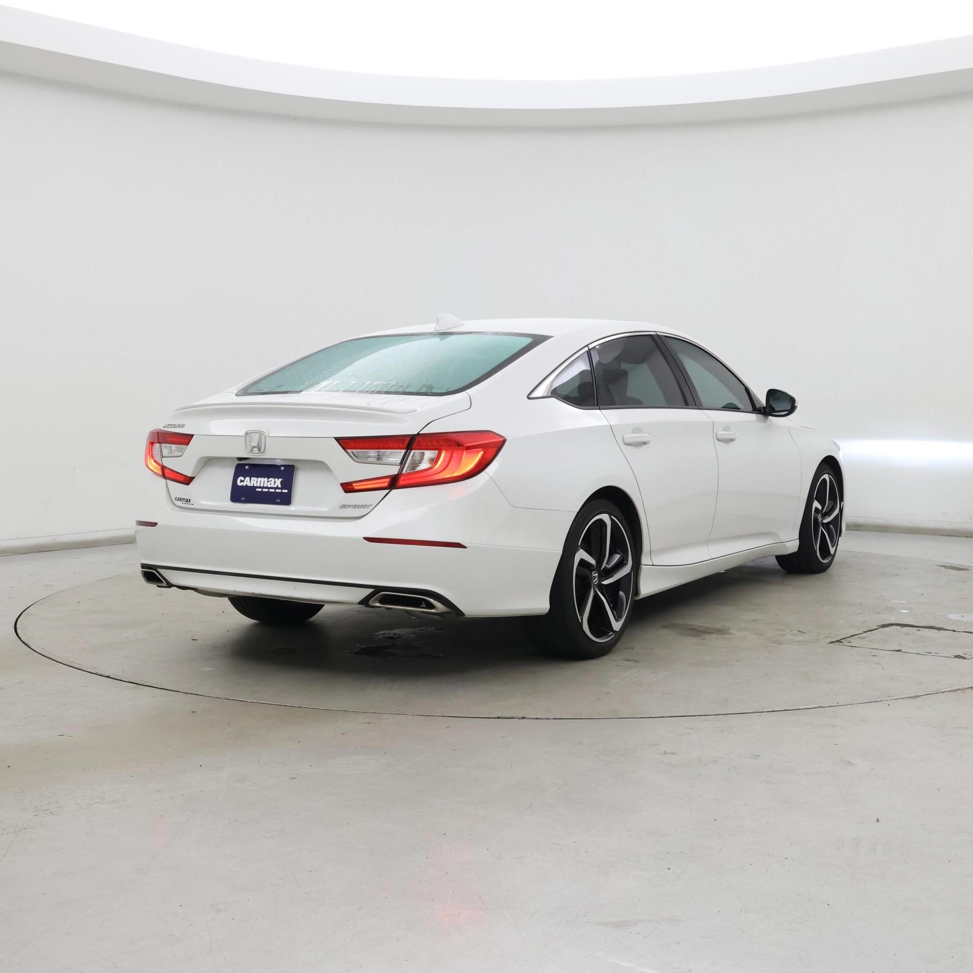 Thumbnail: 2019 Honda Accord - 8