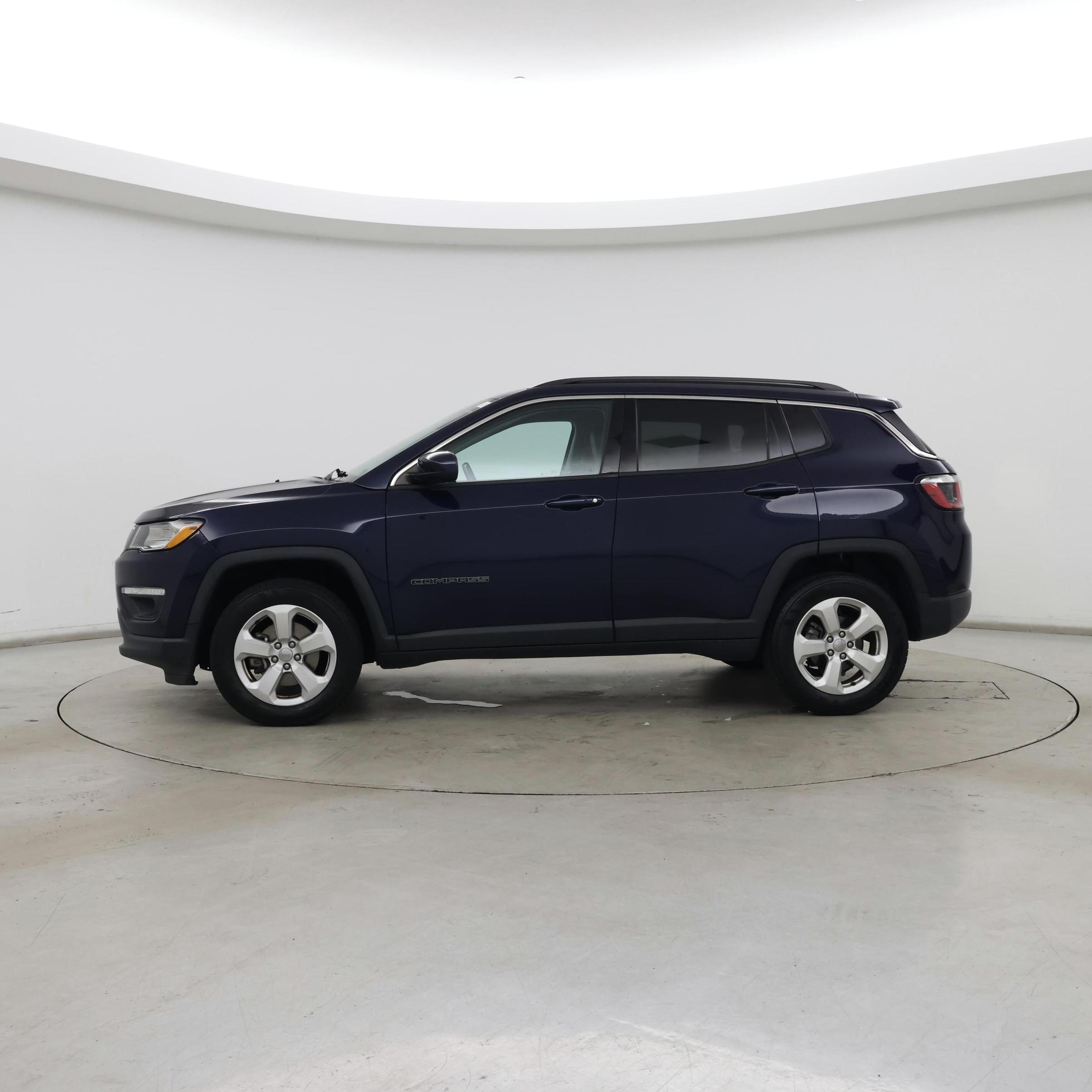 Thumbnail: 2020 Jeep Compass - 3