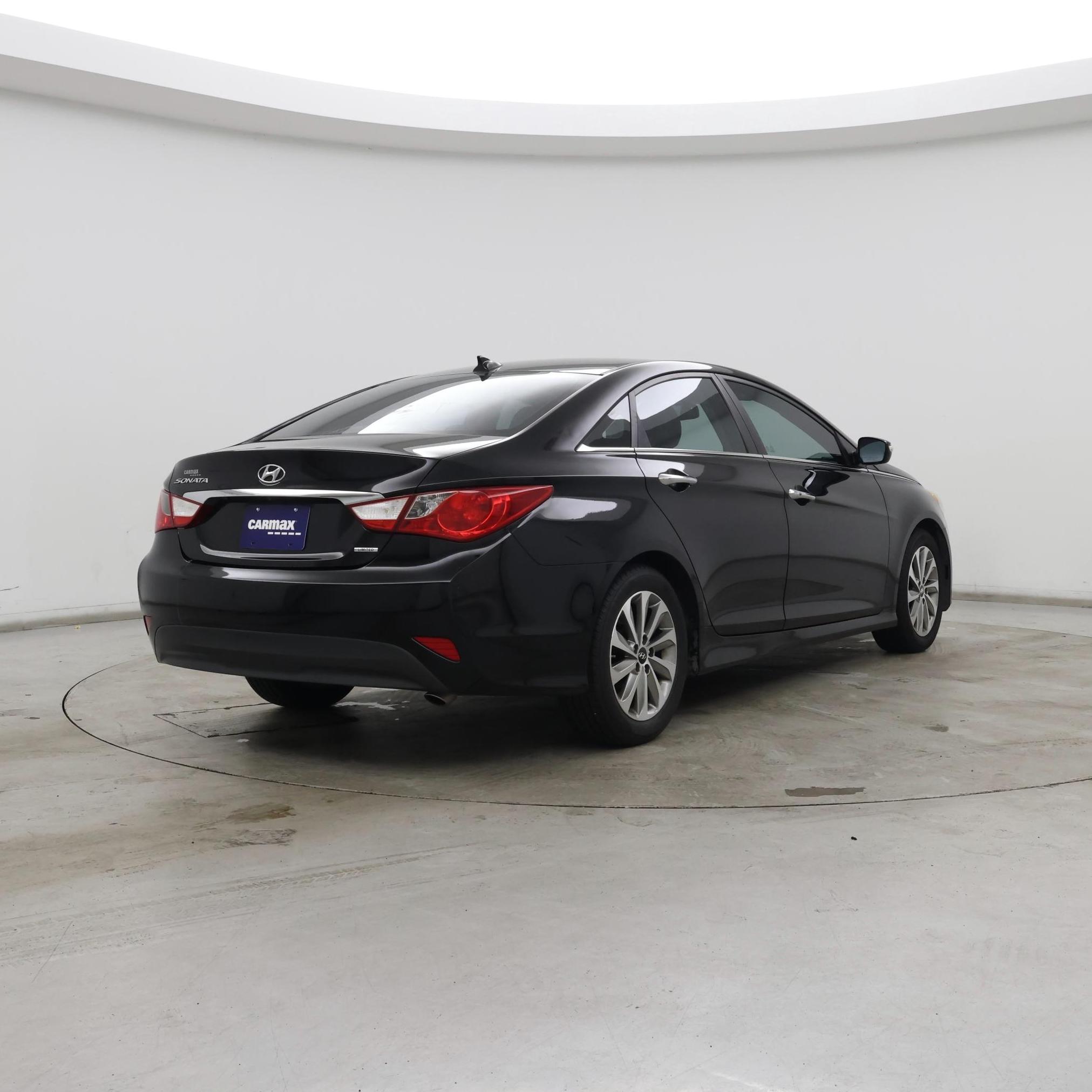 Thumbnail: 2014 Hyundai Sonata - 8