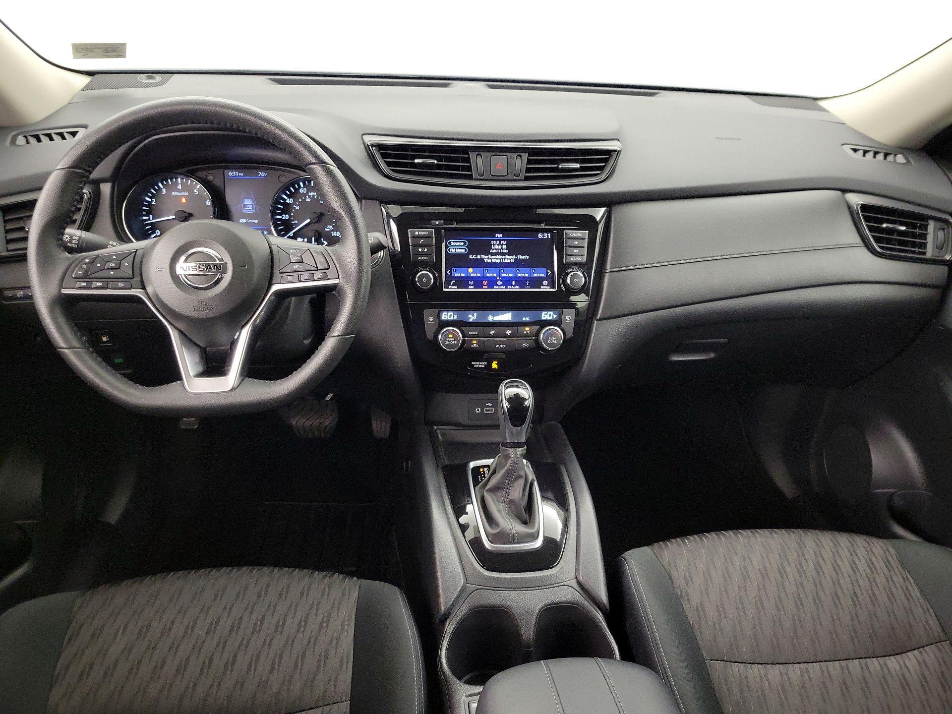Thumbnail: 2020 Nissan Rogue - 9