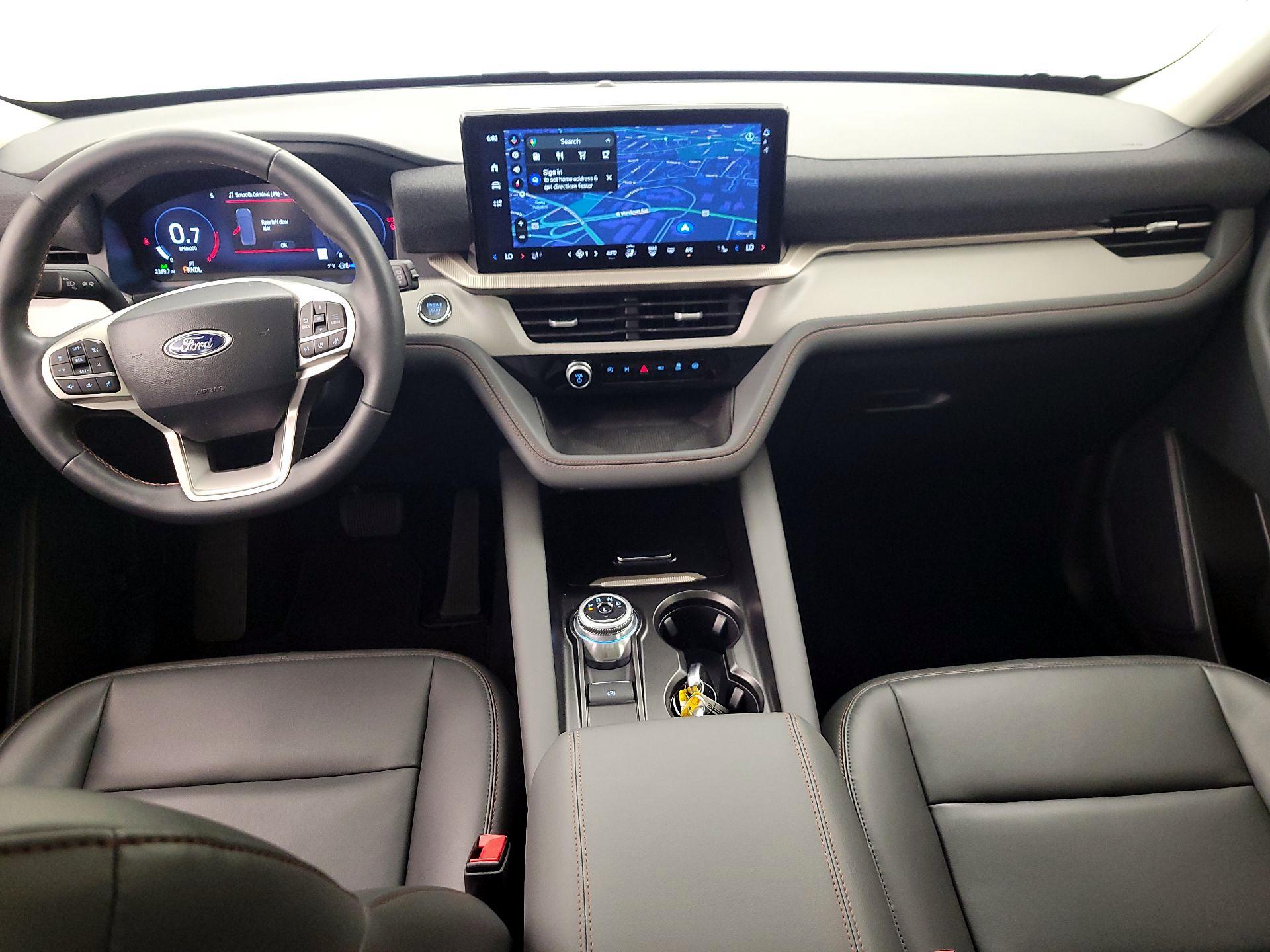 Thumbnail: 2025 Ford Explorer - 9