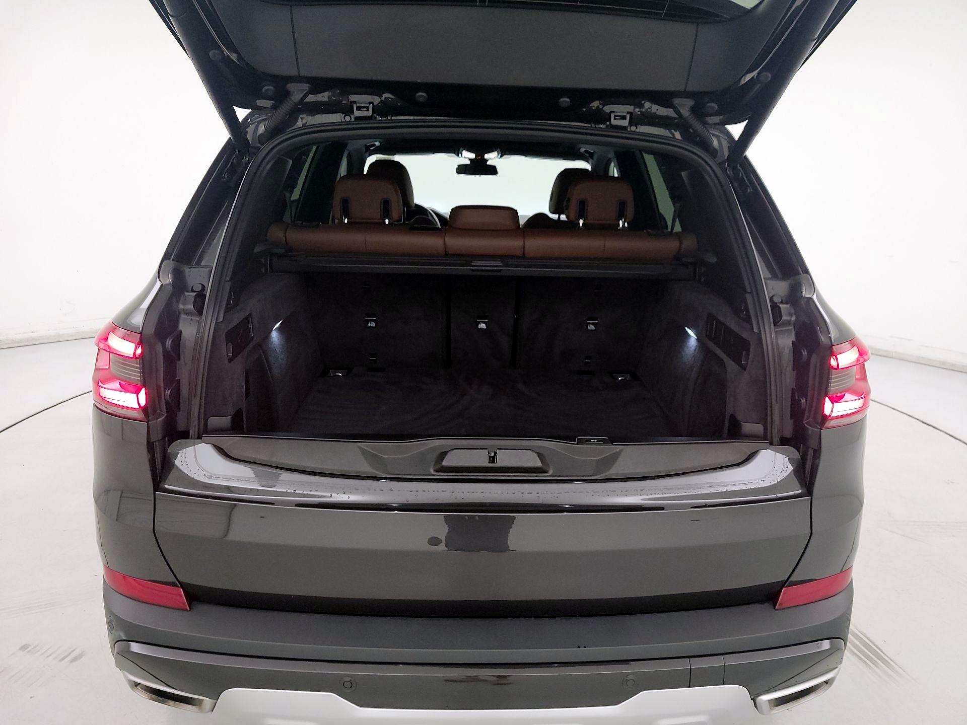 Thumbnail: 2023 BMW X5 - 19