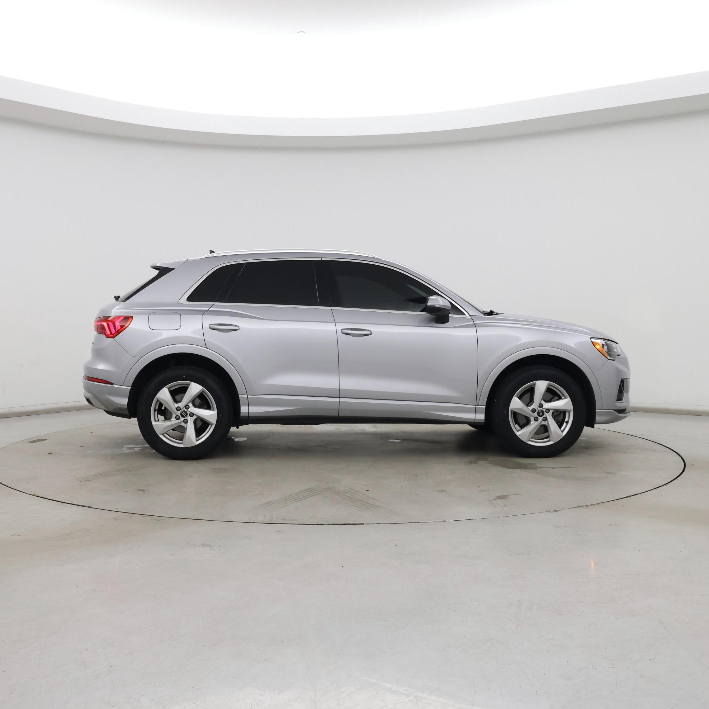 Thumbnail: 2021 Audi Q3 - 7