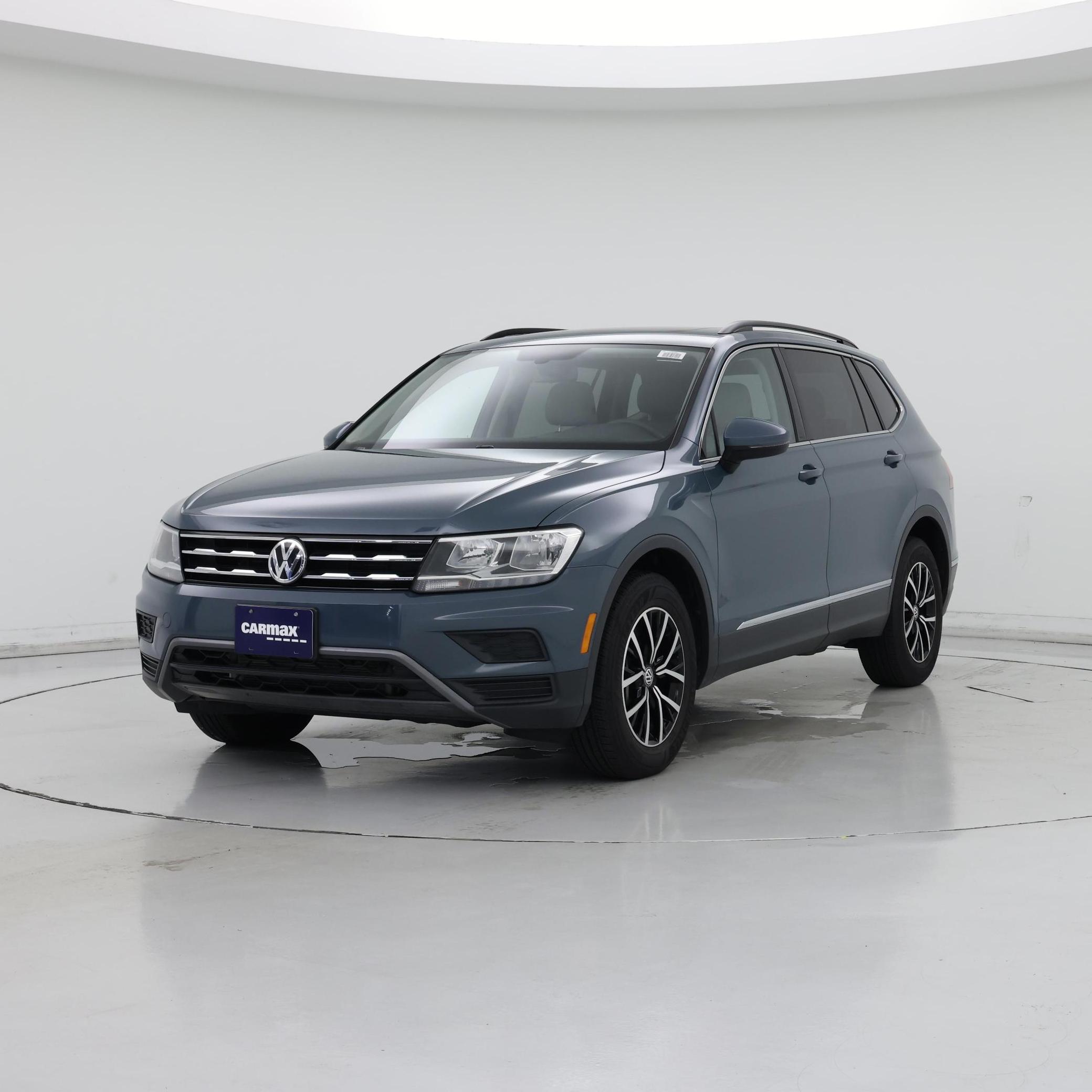 Thumbnail: 2021 Volkswagen Tiguan - 4
