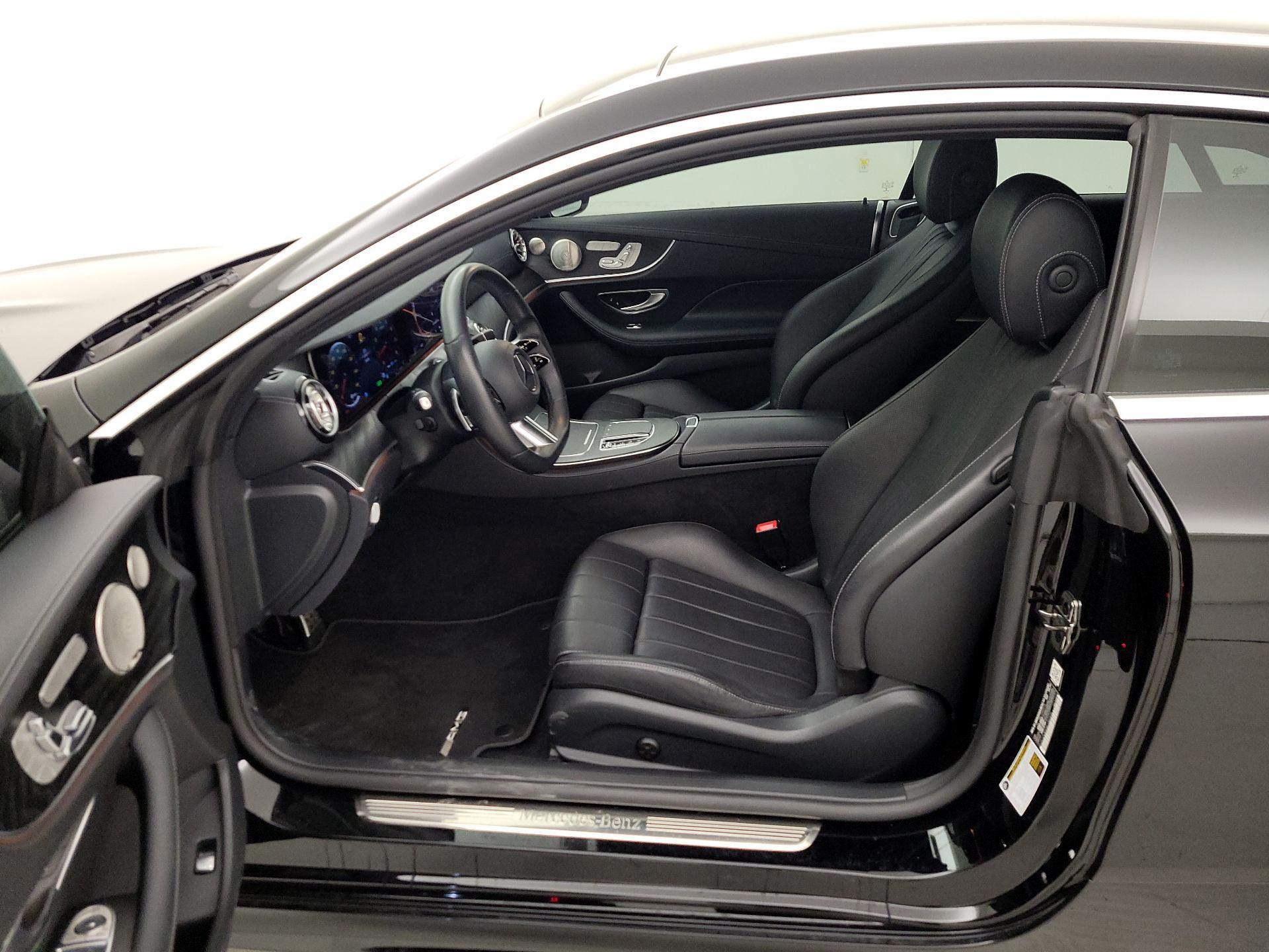 Thumbnail: 2022 Mercedes-Benz E-Class - 11