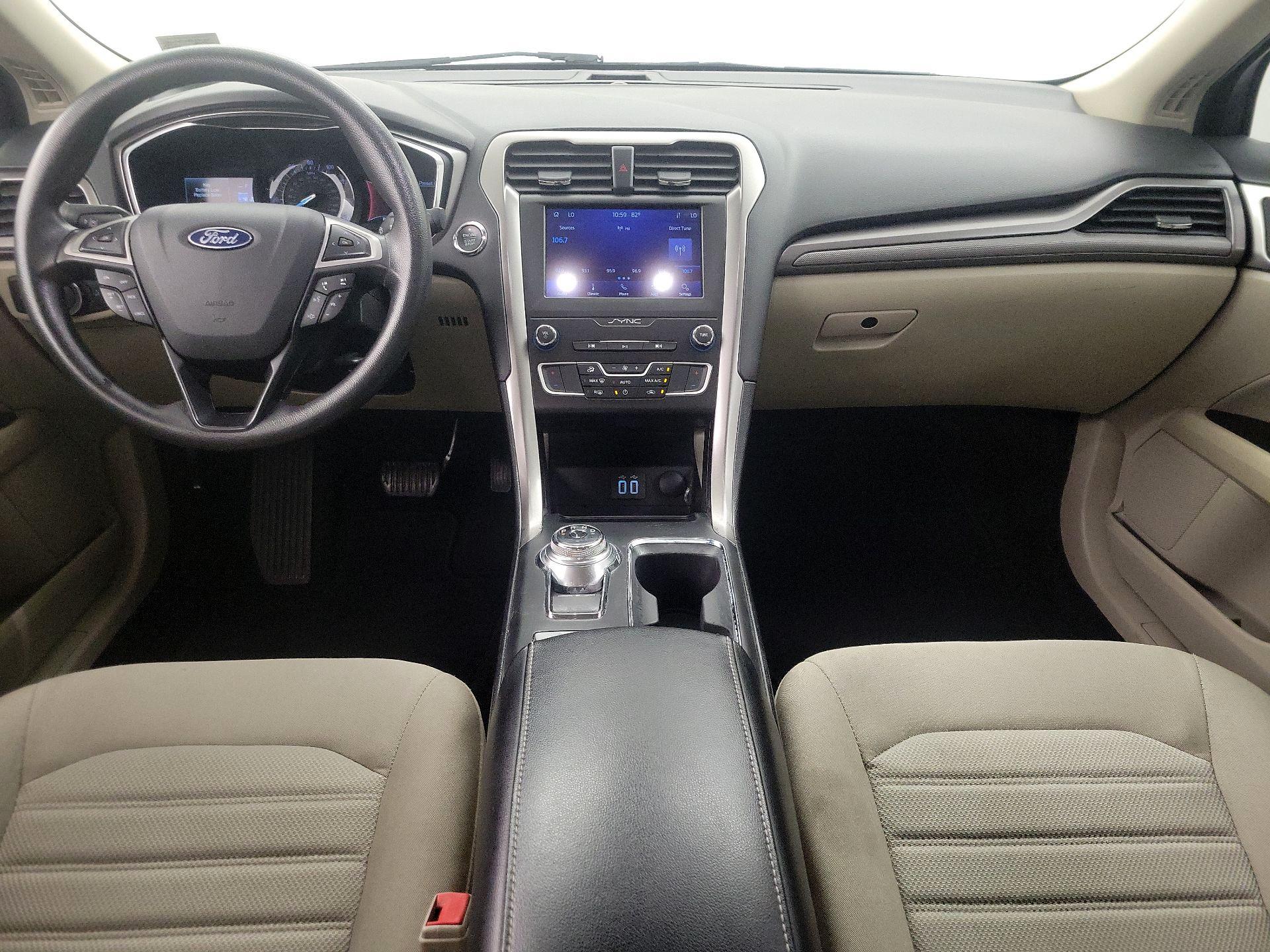 Thumbnail: 2020 Ford Fusion - 9