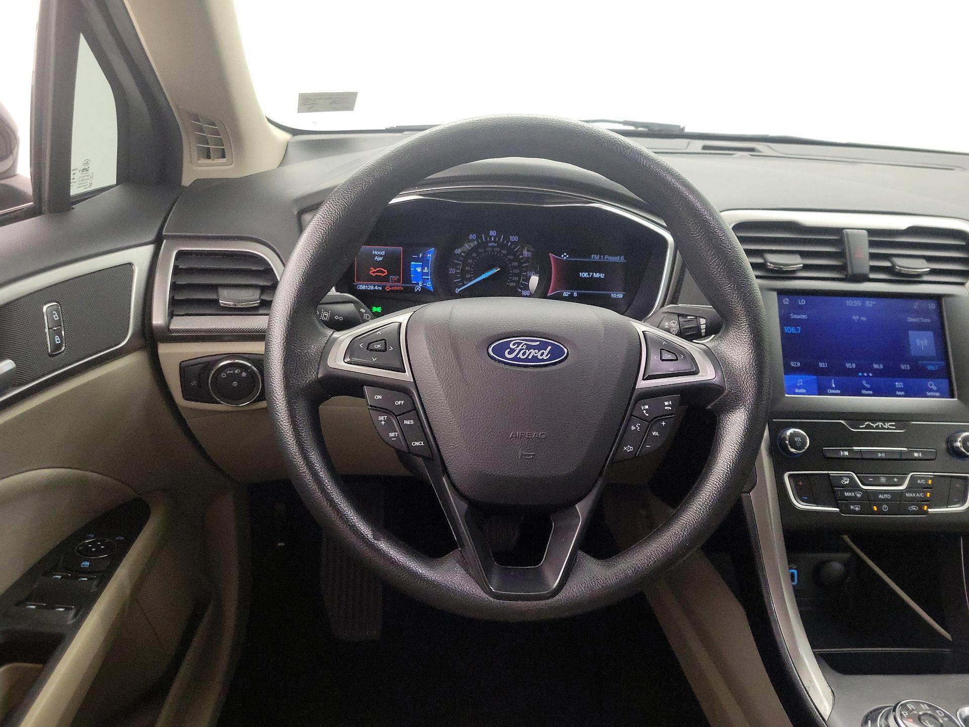 Thumbnail: 2020 Ford Fusion - 10