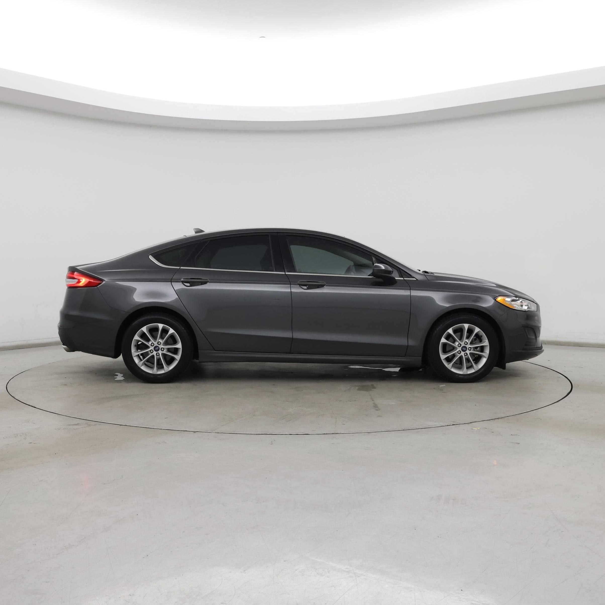 Thumbnail: 2020 Ford Fusion - 7