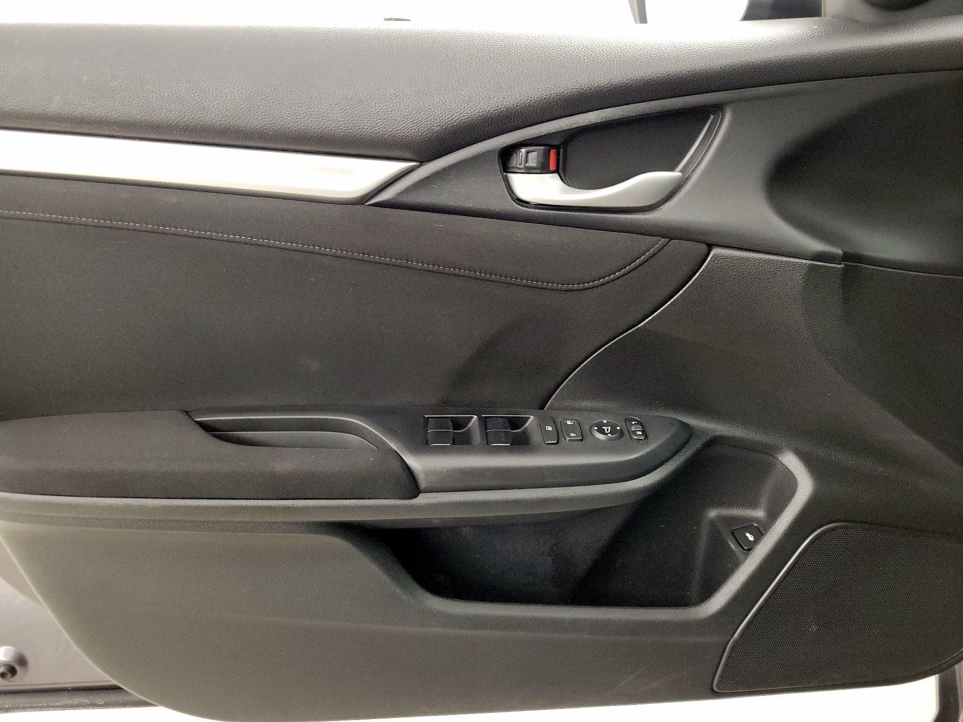 Thumbnail: 2018 Honda Civic - 12