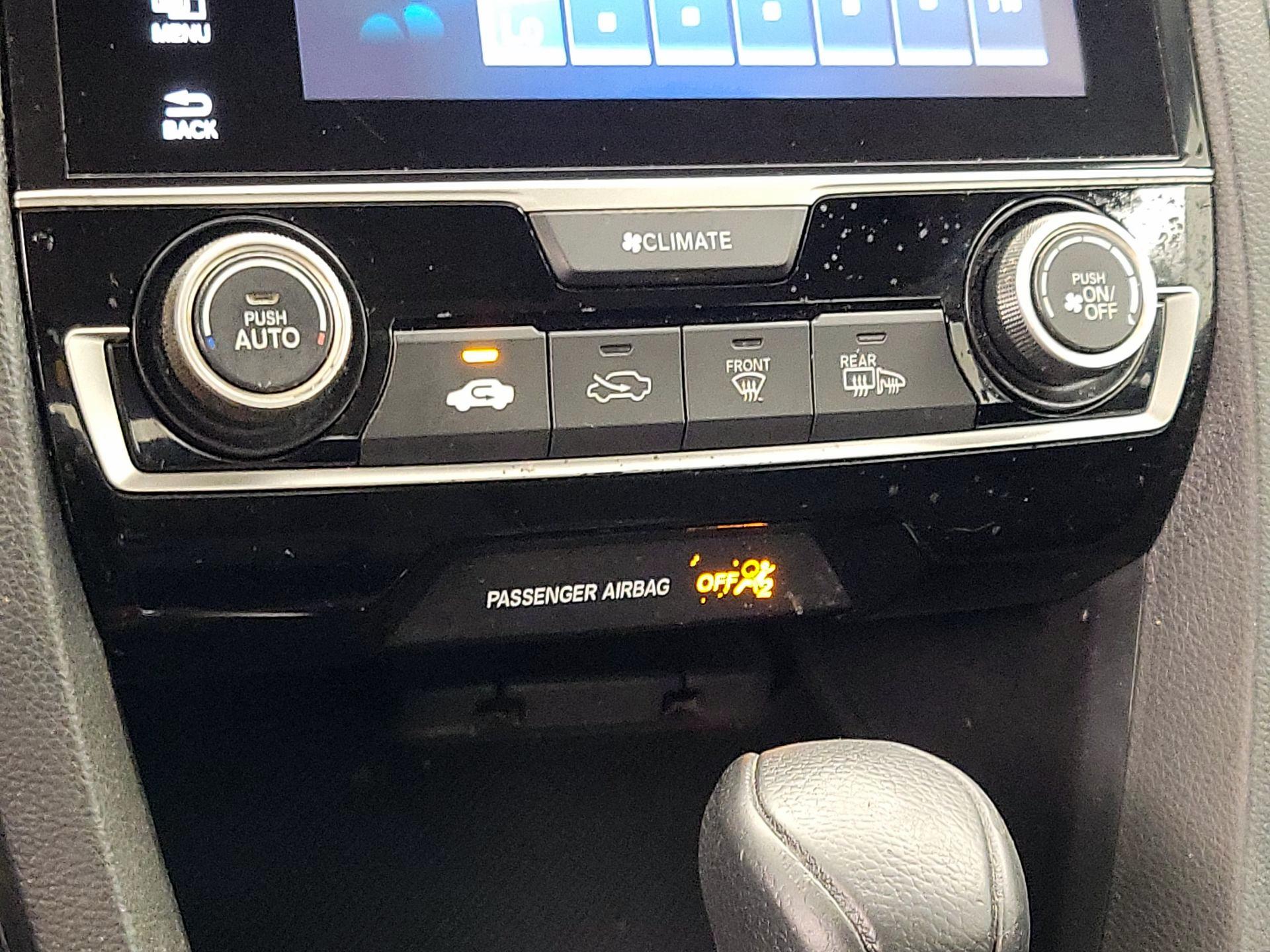 Thumbnail: 2018 Honda Civic - 16