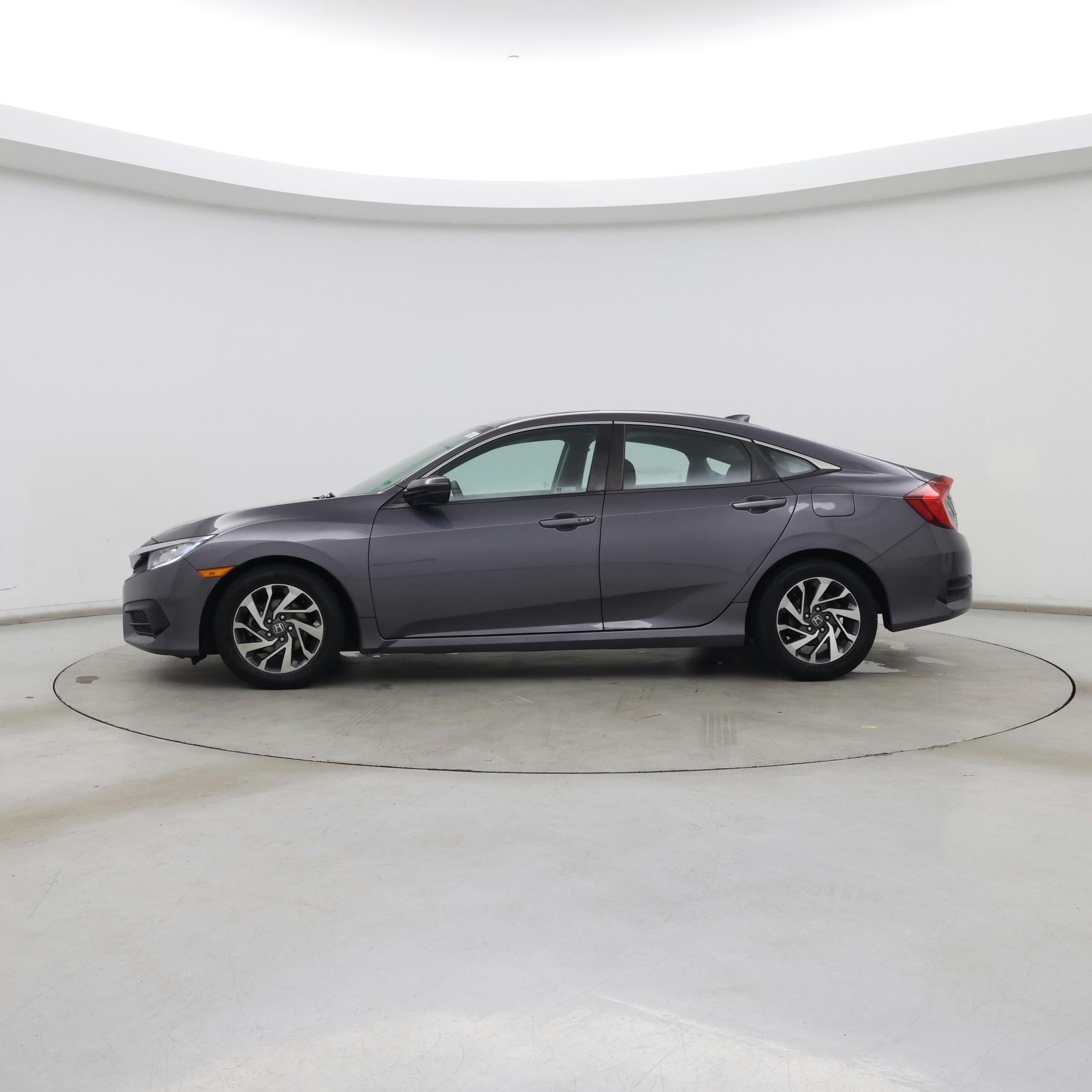 Thumbnail: 2018 Honda Civic - 3