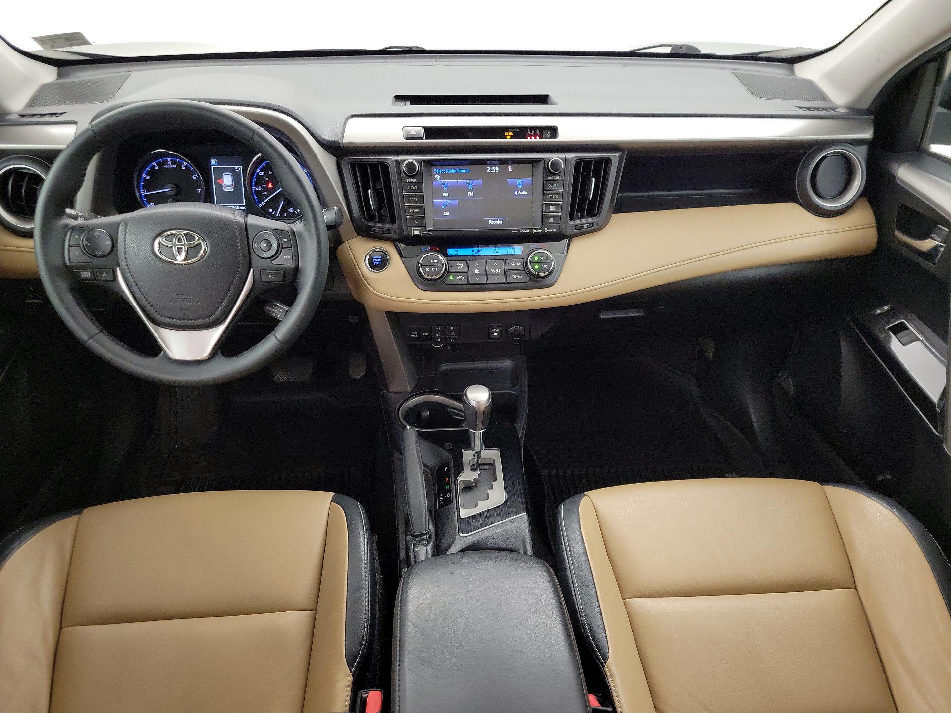 Thumbnail: 2017 Toyota RAV4 - 9