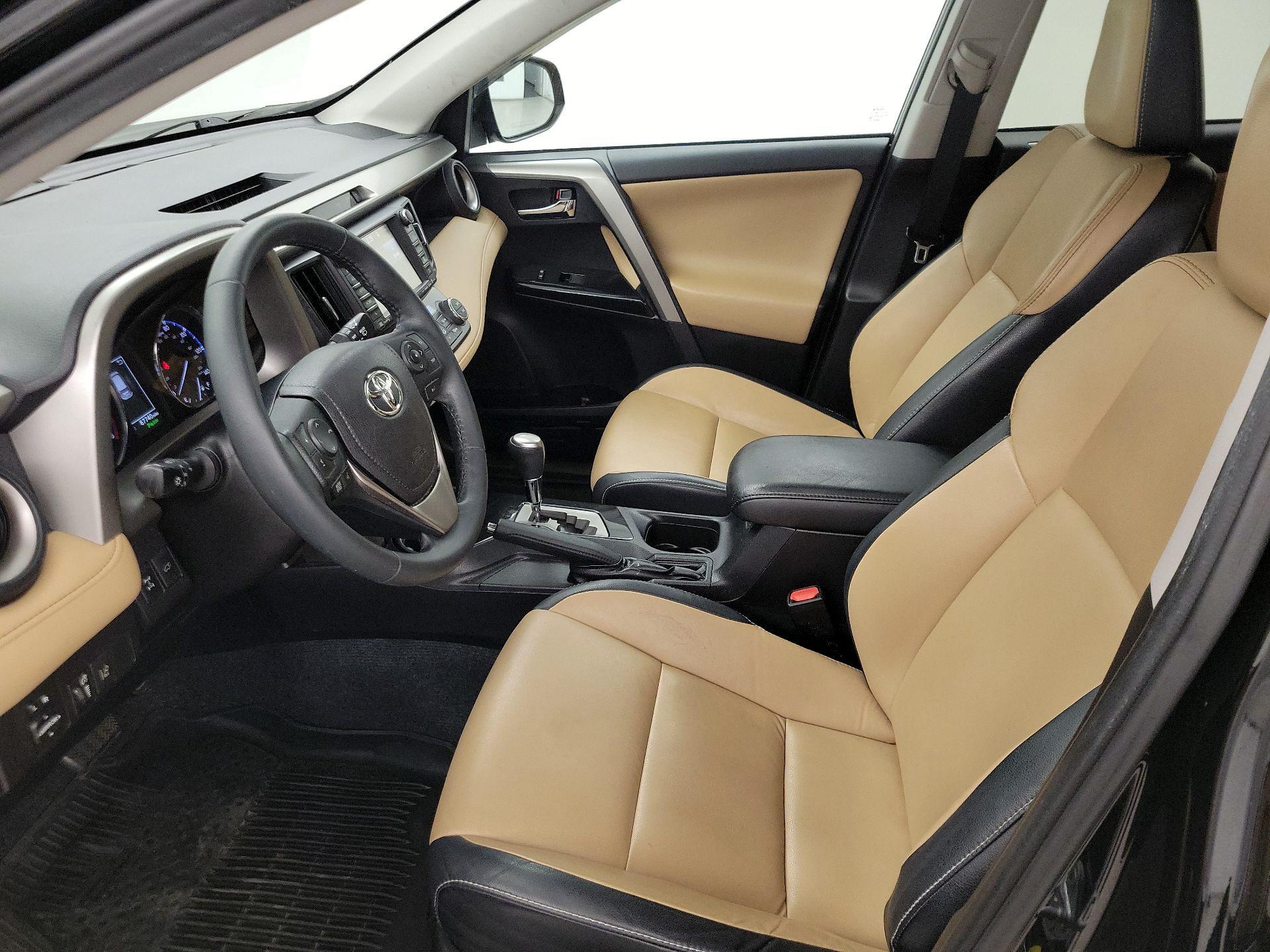 Thumbnail: 2017 Toyota RAV4 - 11