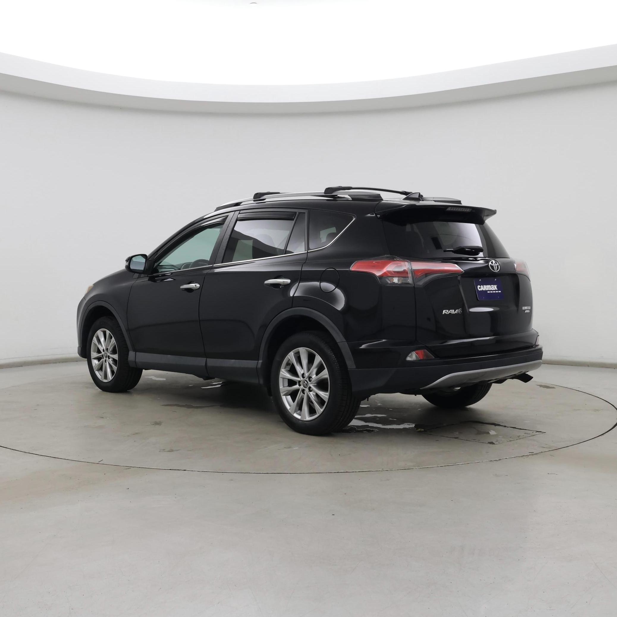 Thumbnail: 2017 Toyota RAV4 - 2