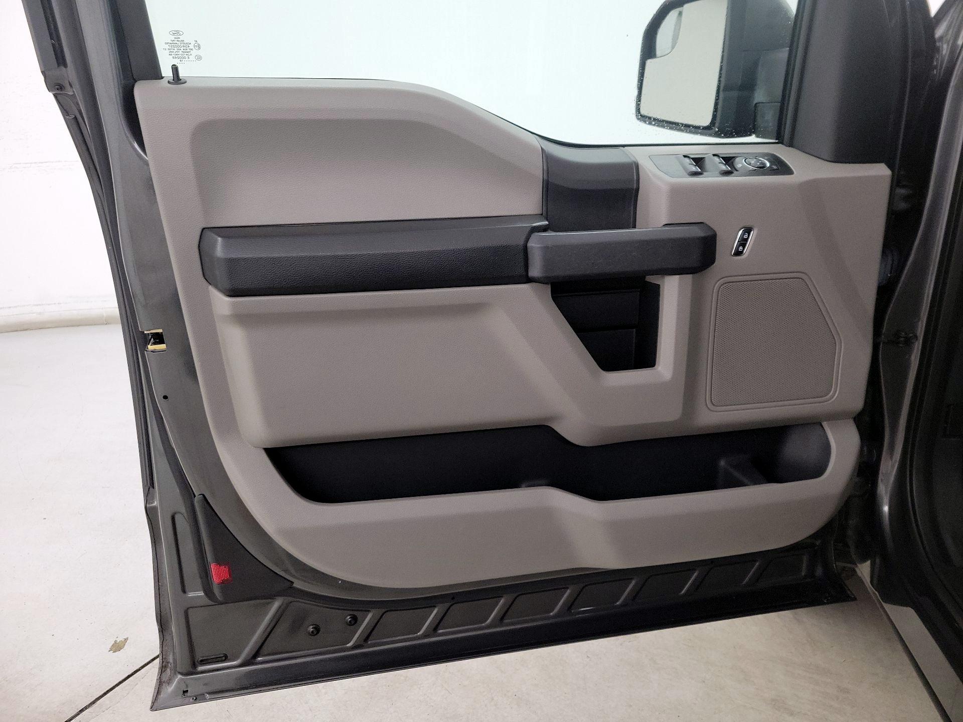 Thumbnail: 2018 Ford F-150 - 12
