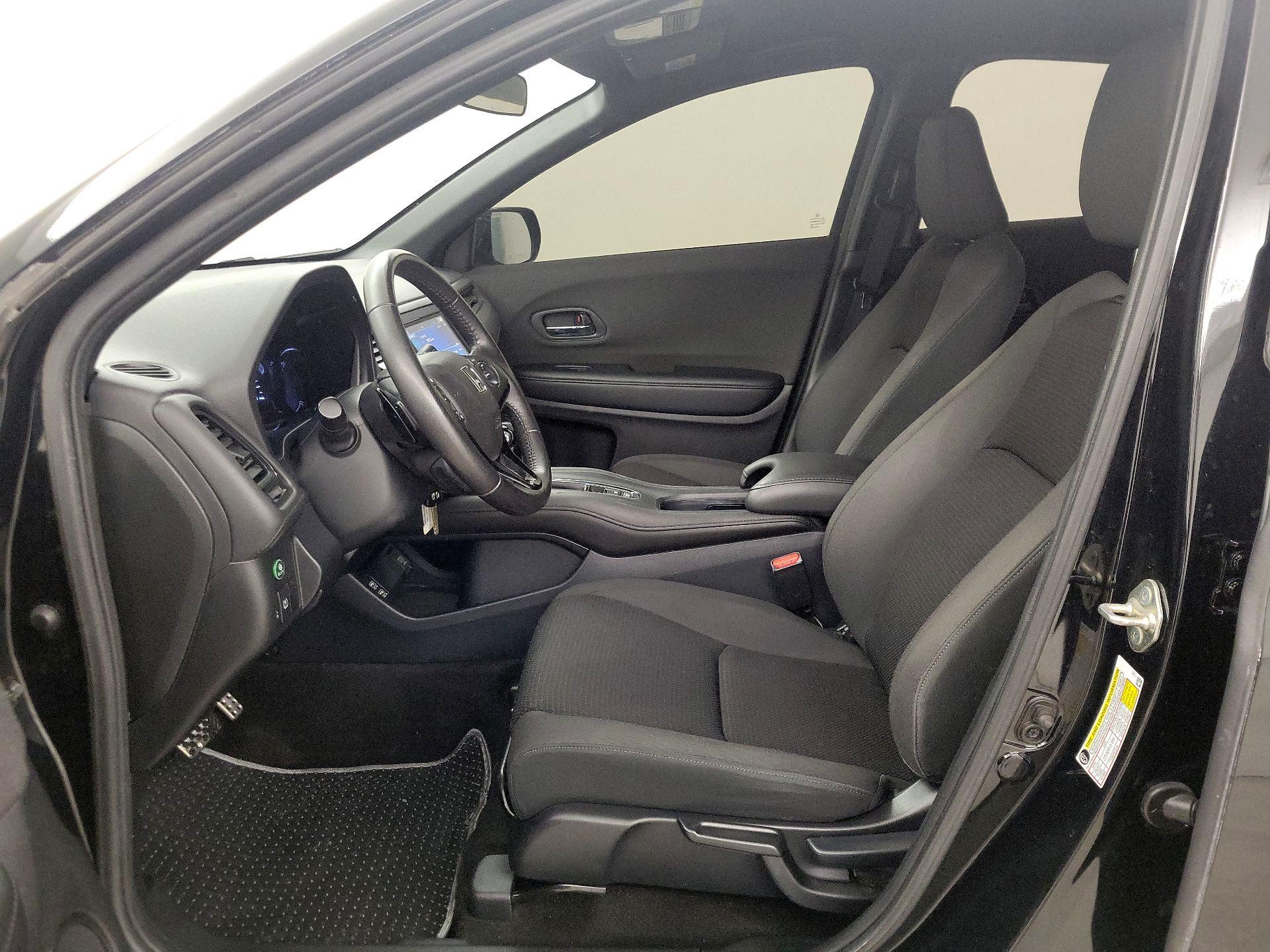 Thumbnail: 2019 Honda HR-V - 11