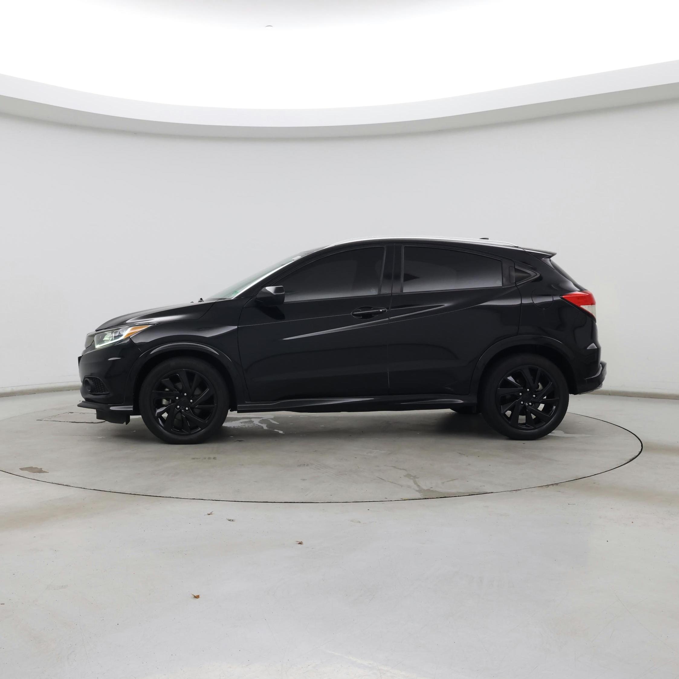 Thumbnail: 2019 Honda HR-V - 3