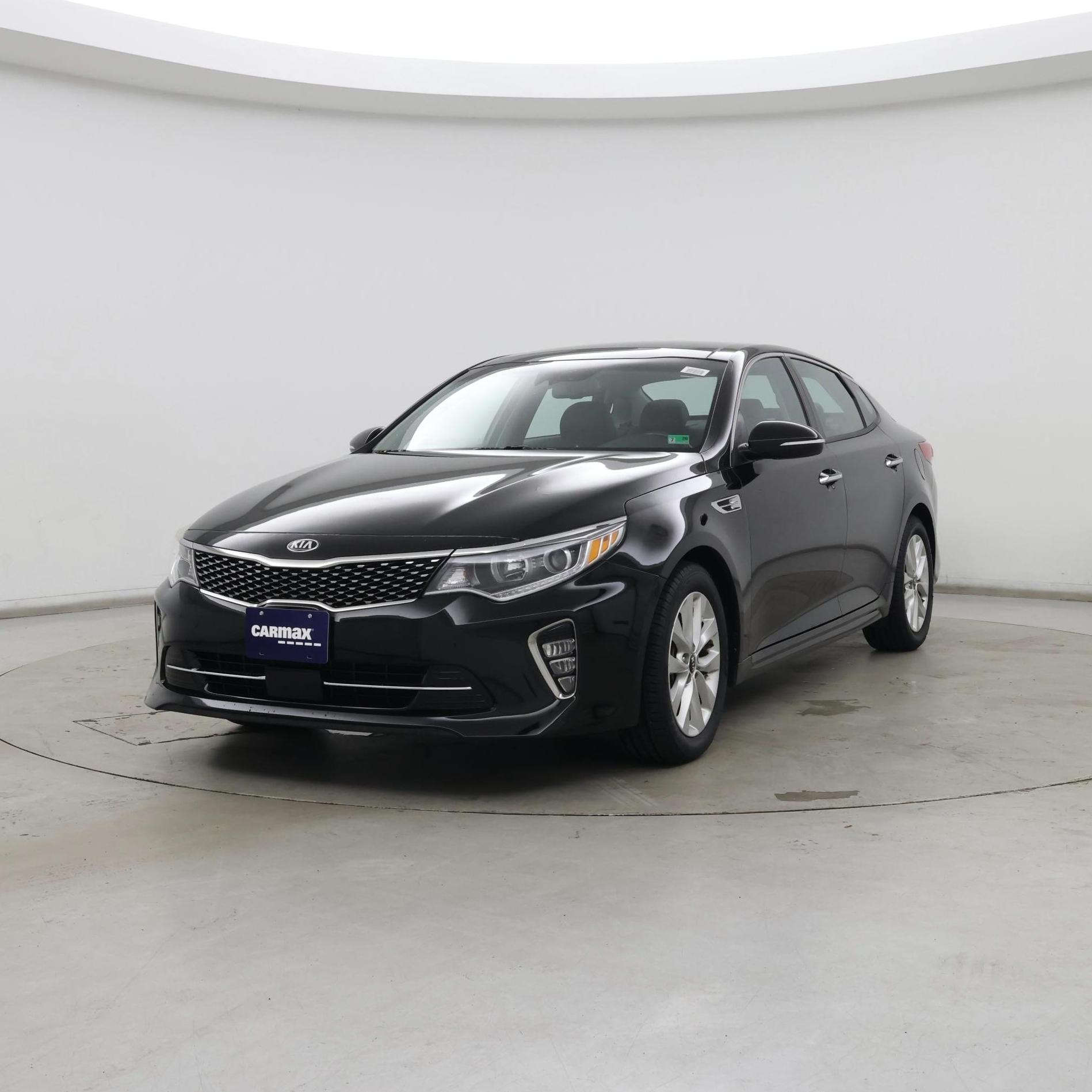 Thumbnail: 2018 Kia Optima - 4