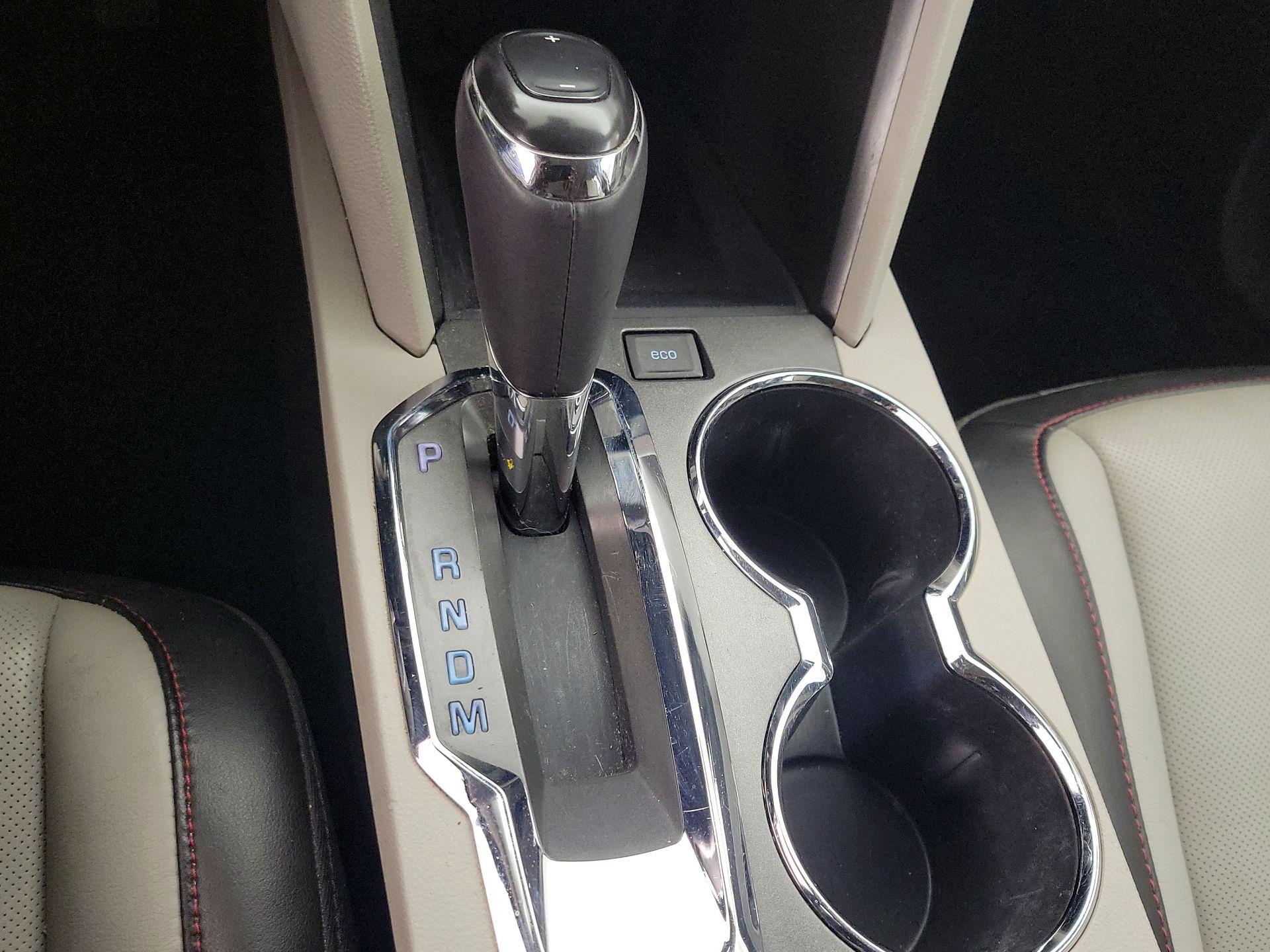Thumbnail: 2016 Chevrolet Equinox - 18
