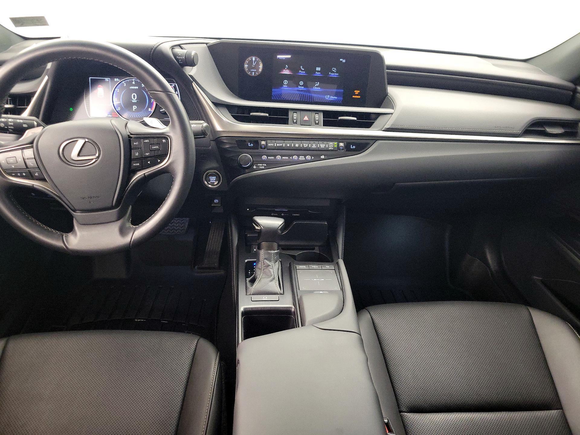 Thumbnail: 2020 Lexus ES - 9