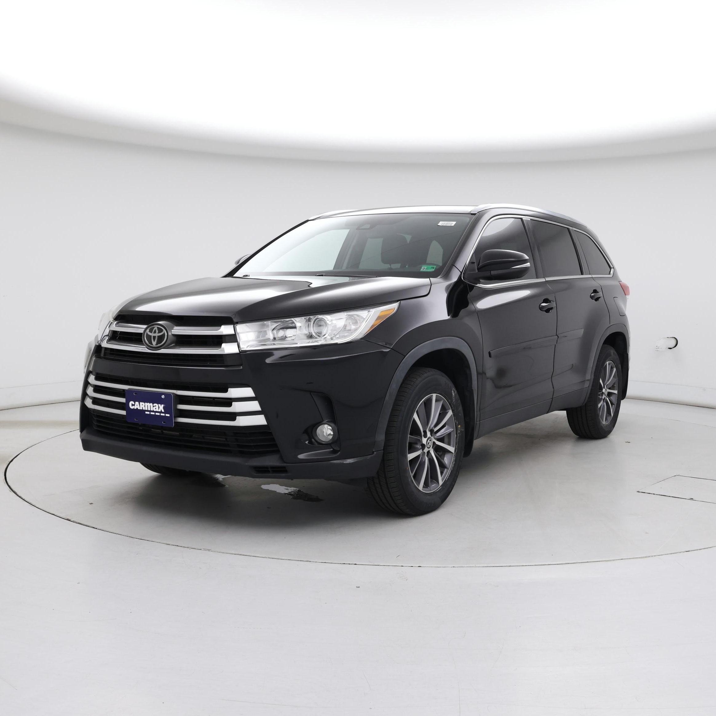 Thumbnail: 2019 Toyota Highlander - 4