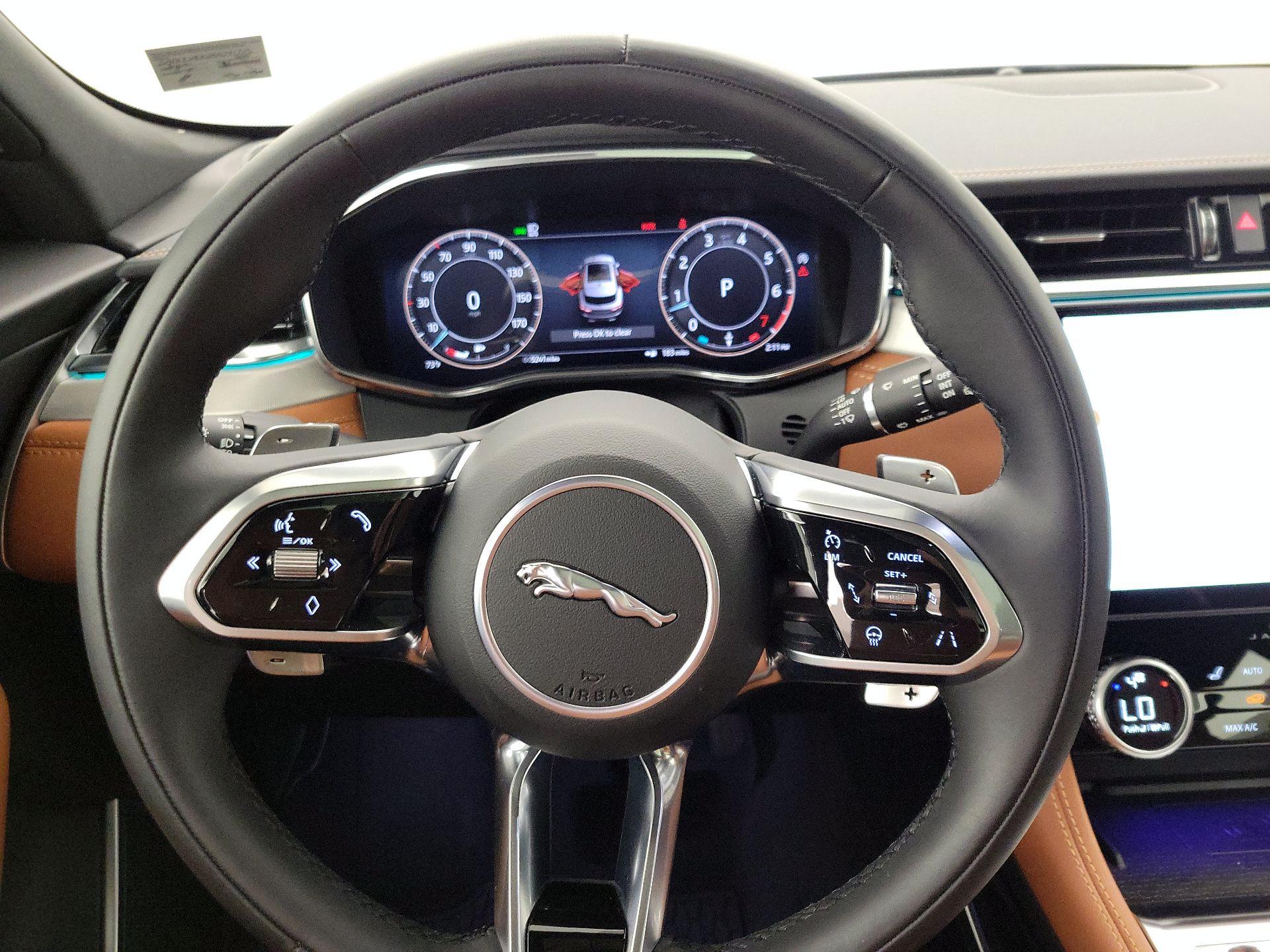 Thumbnail: 2024 Jaguar F-Pace - 10