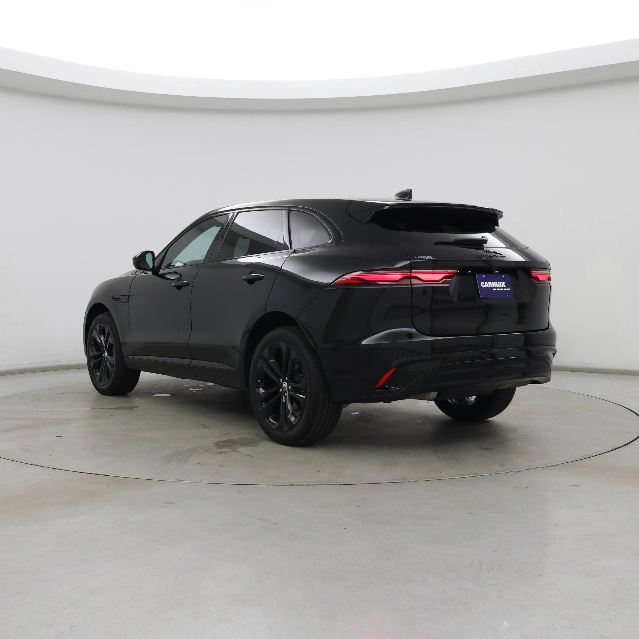 Thumbnail: 2024 Jaguar F-Pace - 2