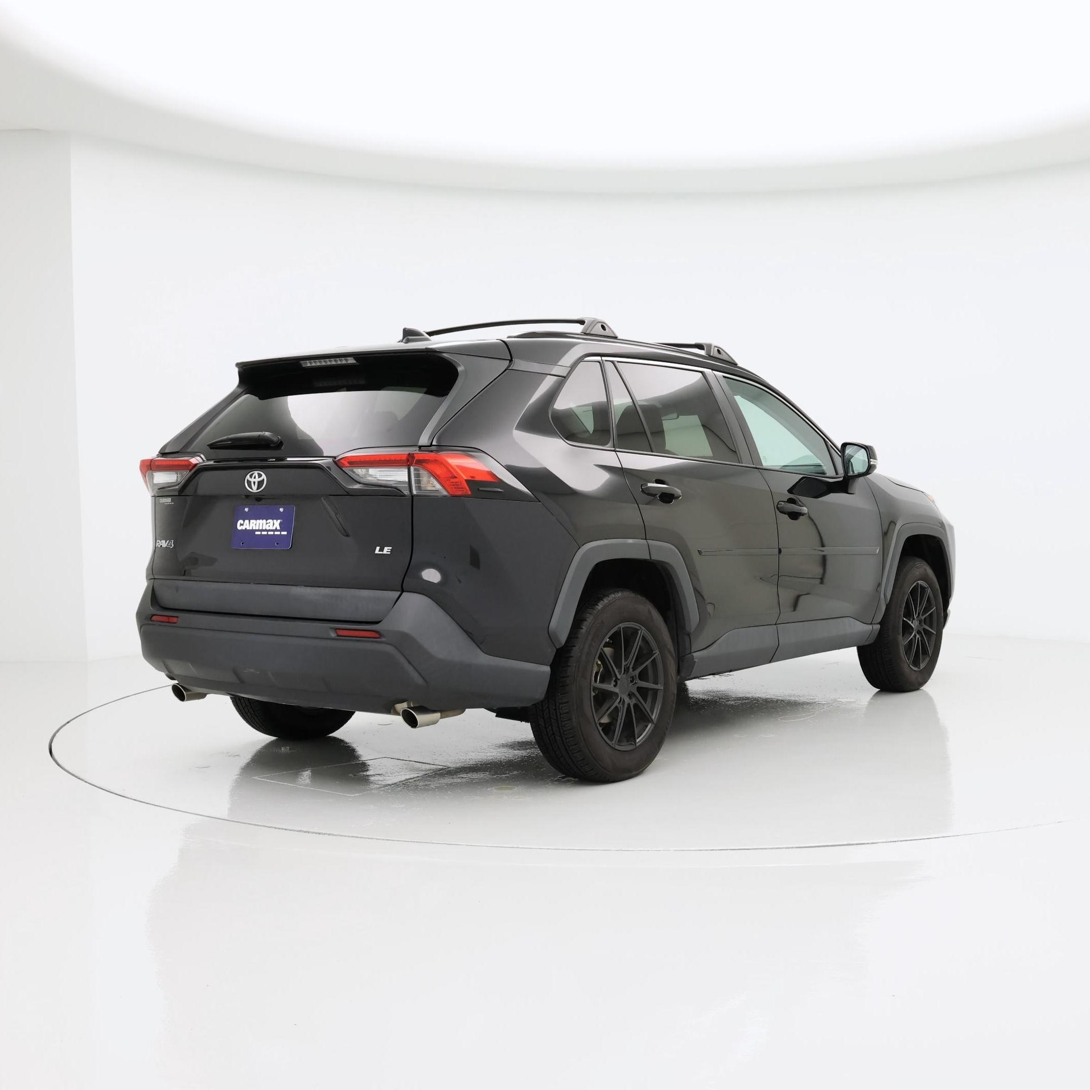 Thumbnail: 2020 Toyota RAV4 - 8