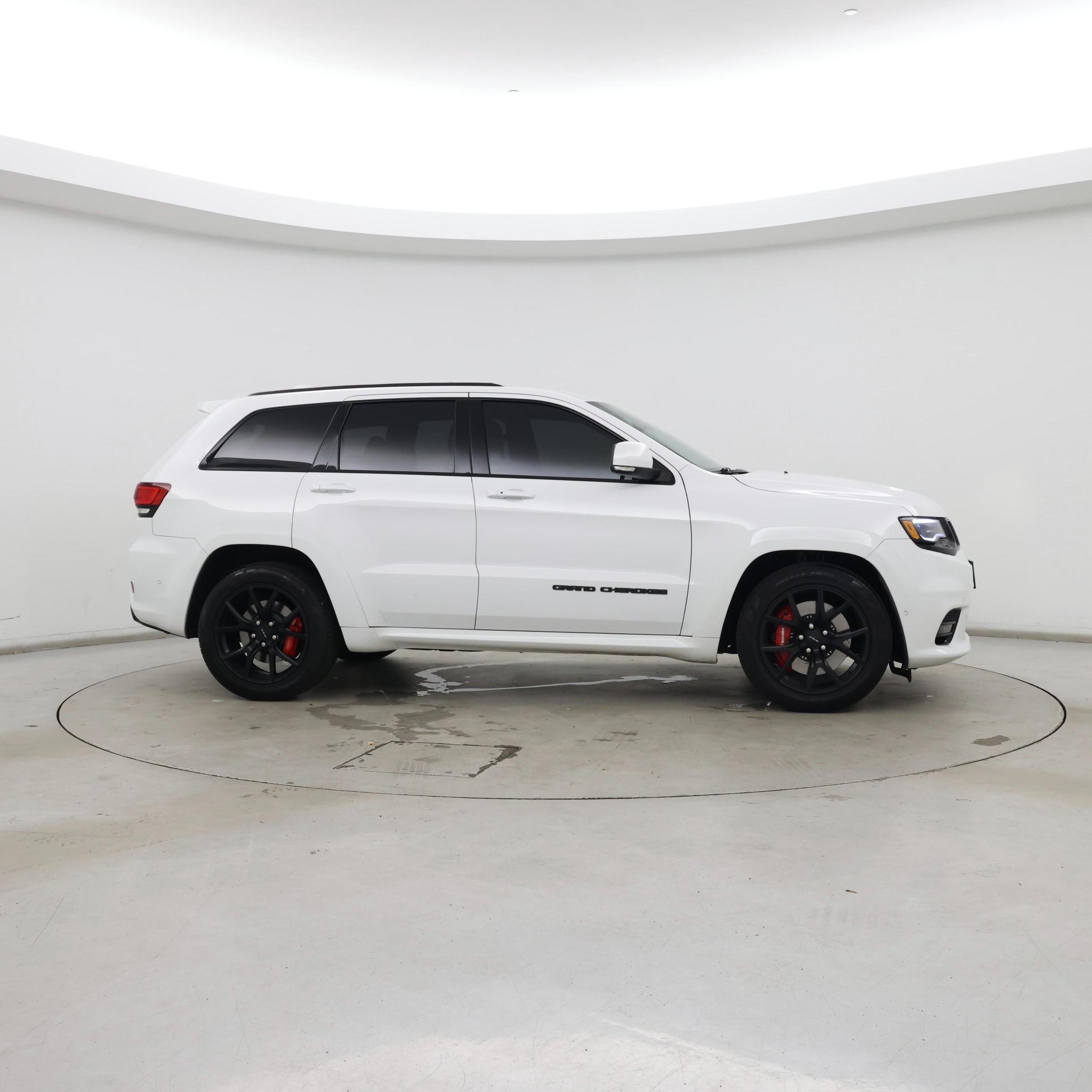 Thumbnail: 2018 Jeep Grand Cherokee - 7