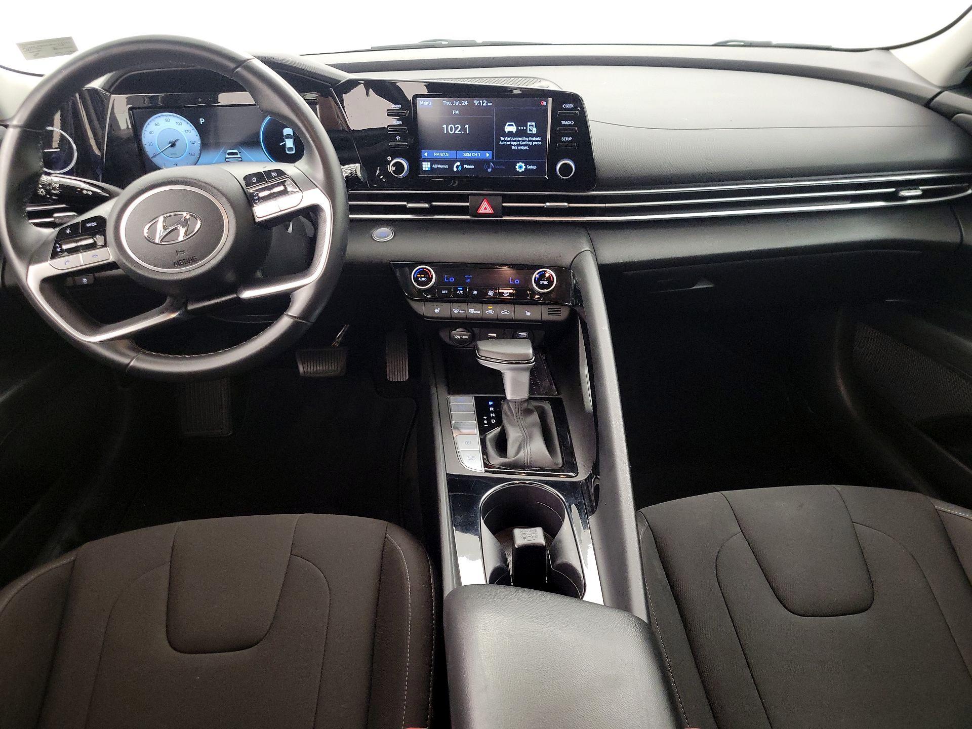 Thumbnail: 2021 Hyundai Elantra - 9