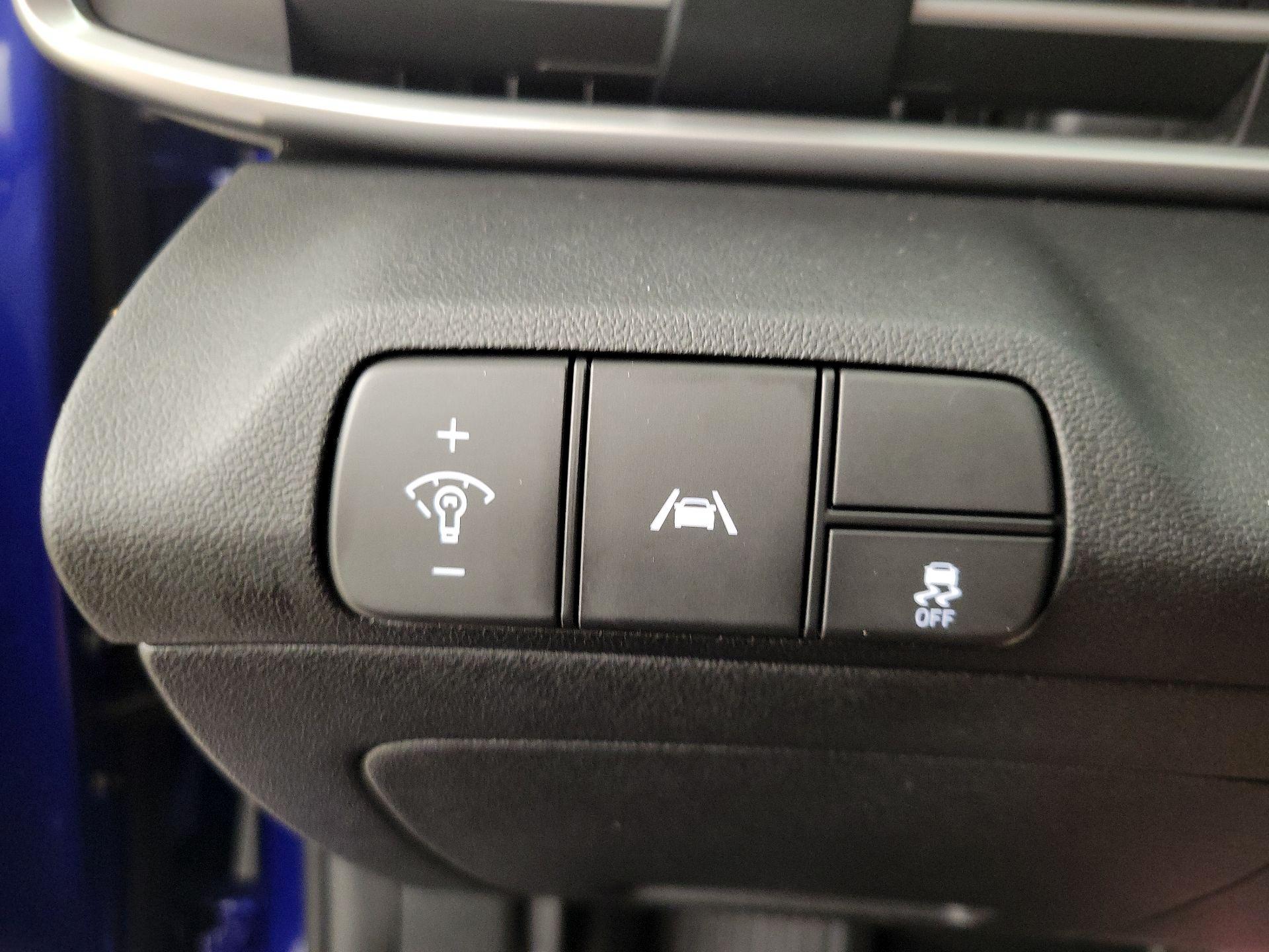 Thumbnail: 2021 Hyundai Elantra - 13