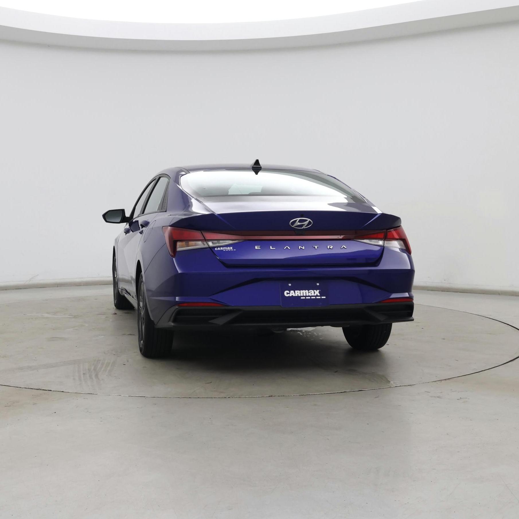 Thumbnail: 2021 Hyundai Elantra - 6