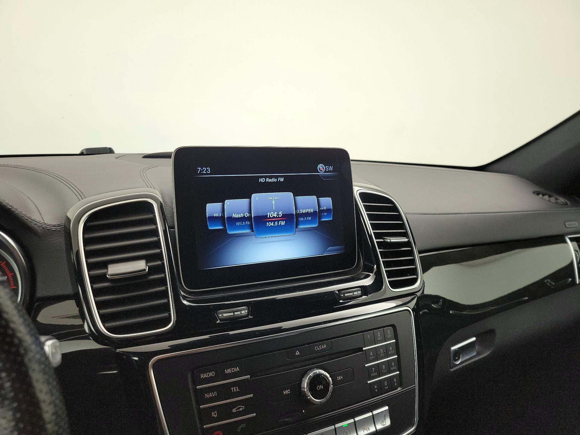 Thumbnail: 2019 Mercedes-Benz GLS - 16