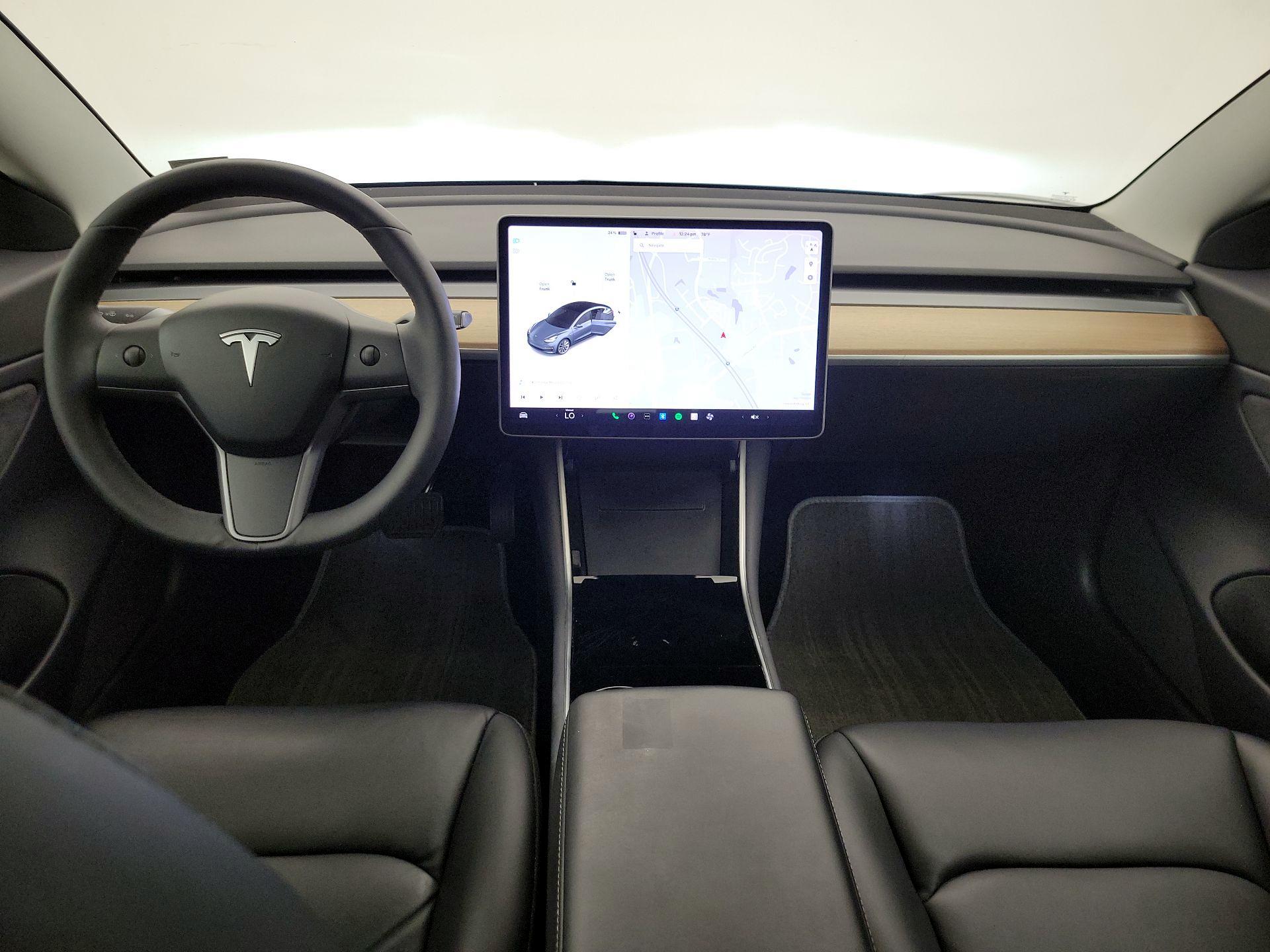 Thumbnail: 2020 Tesla Model 3 - 9