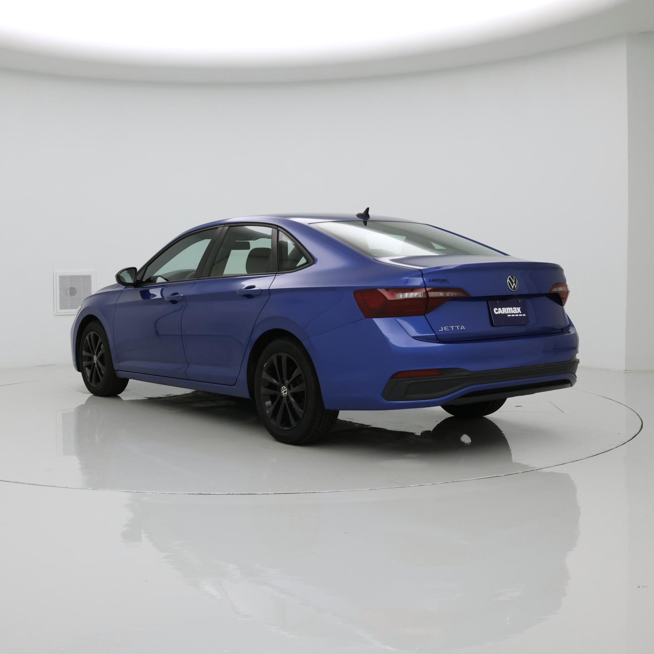 Thumbnail: 2022 Volkswagen Jetta - 2