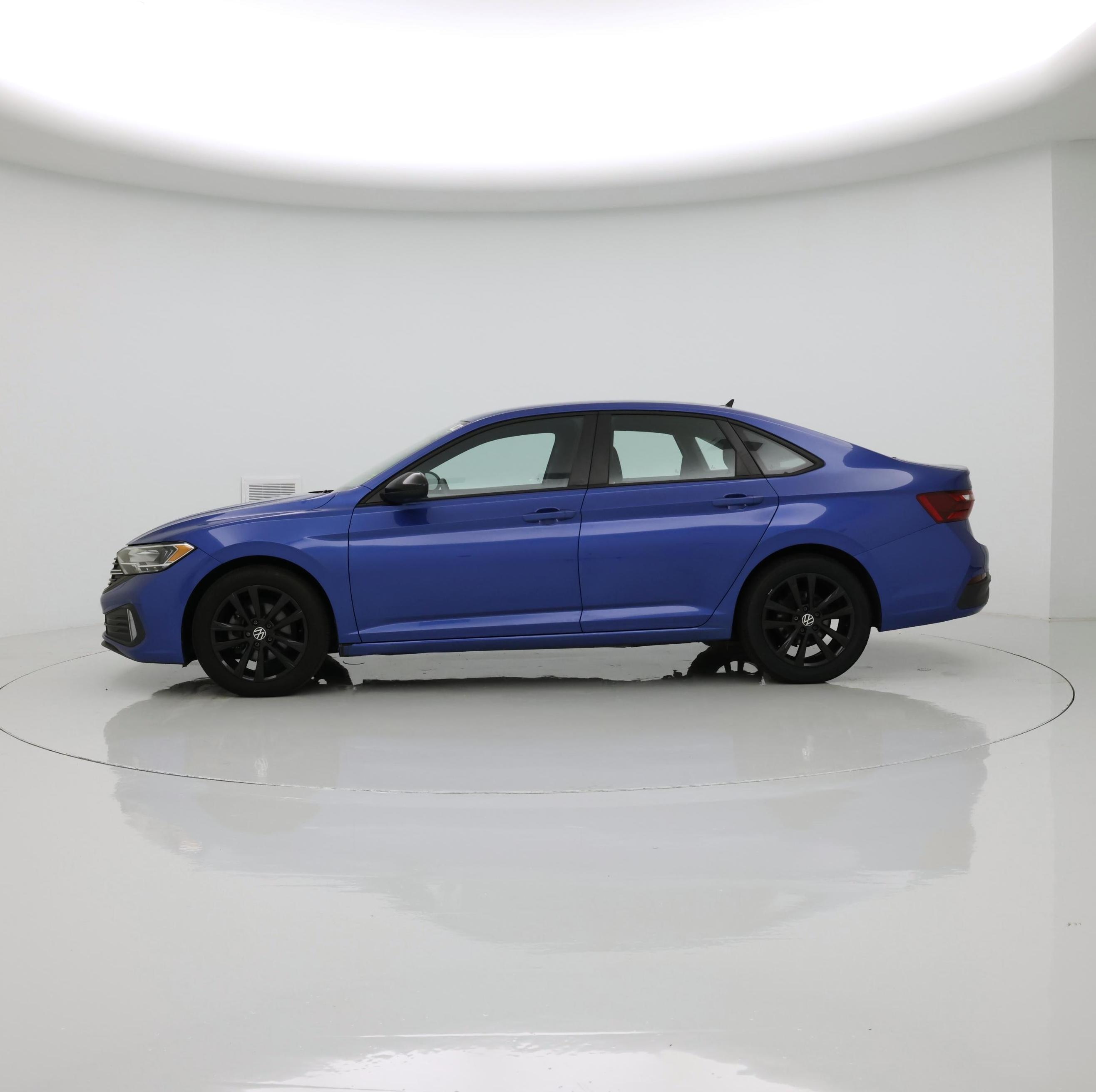 Thumbnail: 2022 Volkswagen Jetta - 3
