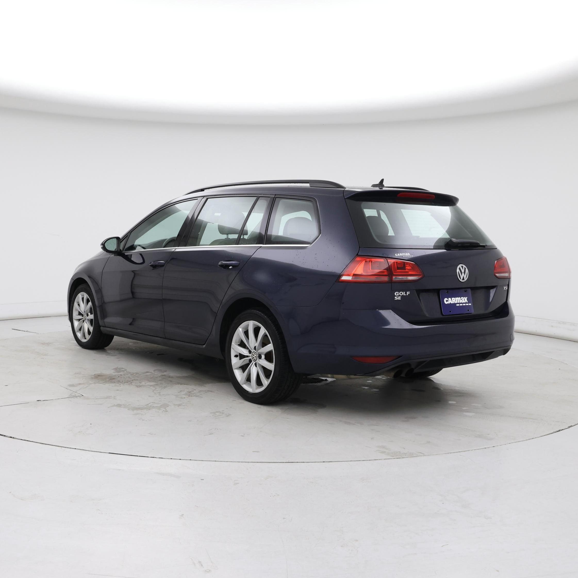 Thumbnail: 2017 Volkswagen Golf - 2