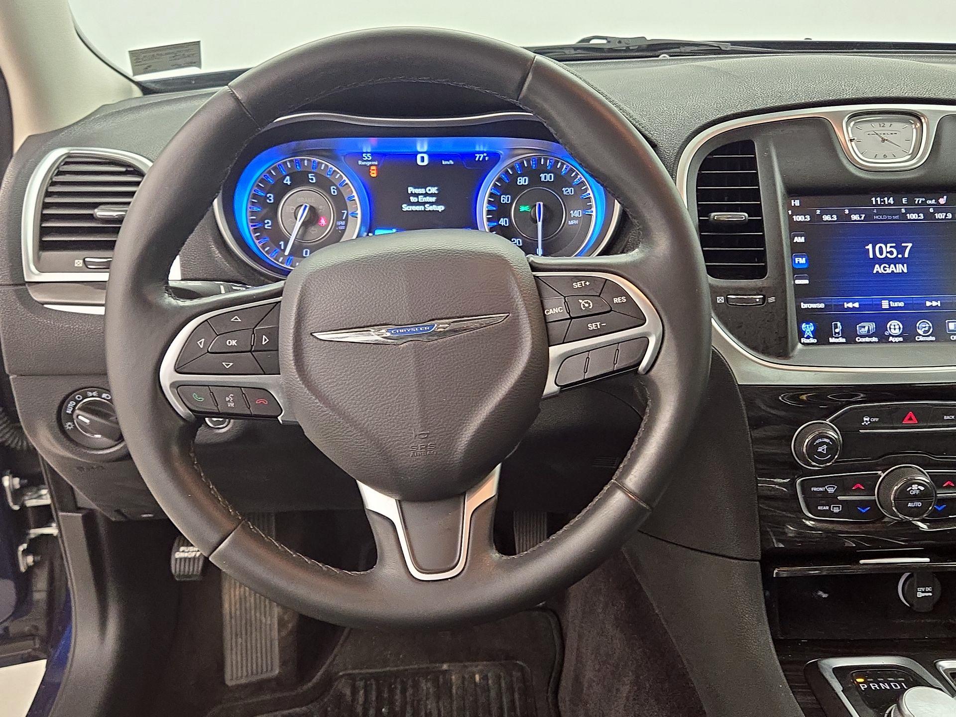 Thumbnail: 2016 Chrysler 300 - 10