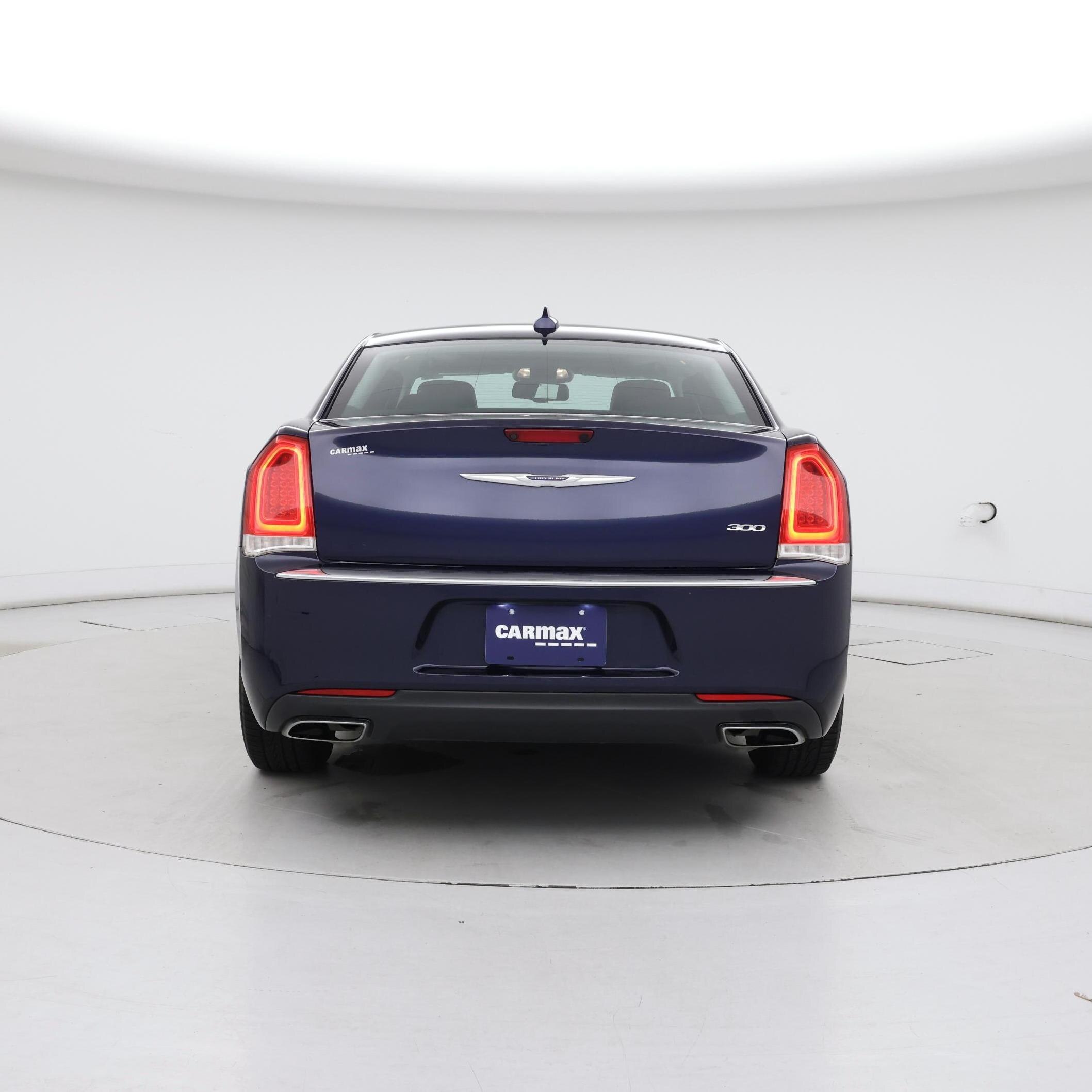 Thumbnail: 2016 Chrysler 300 - 6