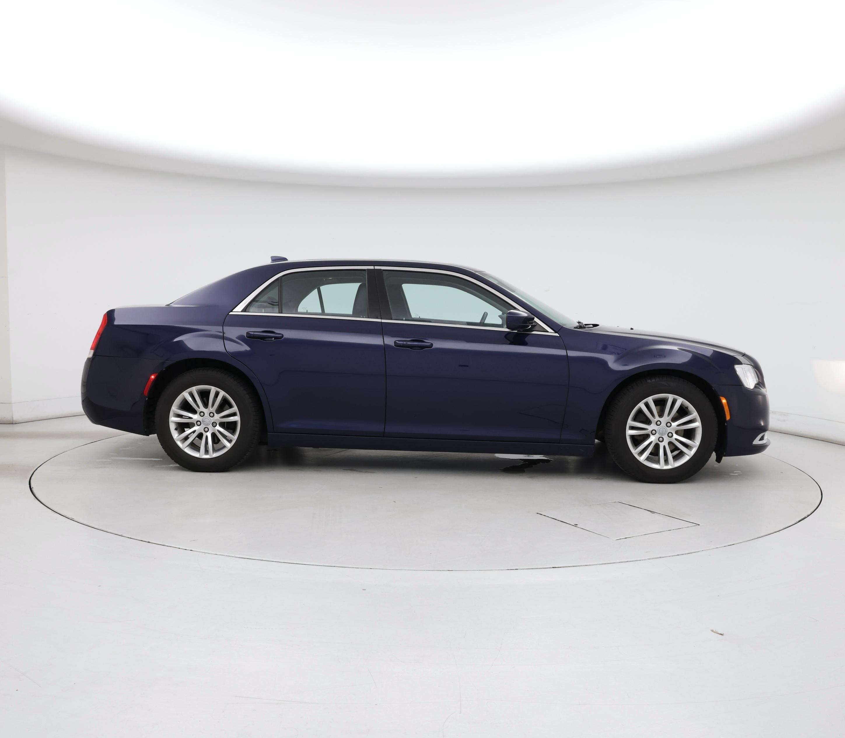 Thumbnail: 2016 Chrysler 300 - 7