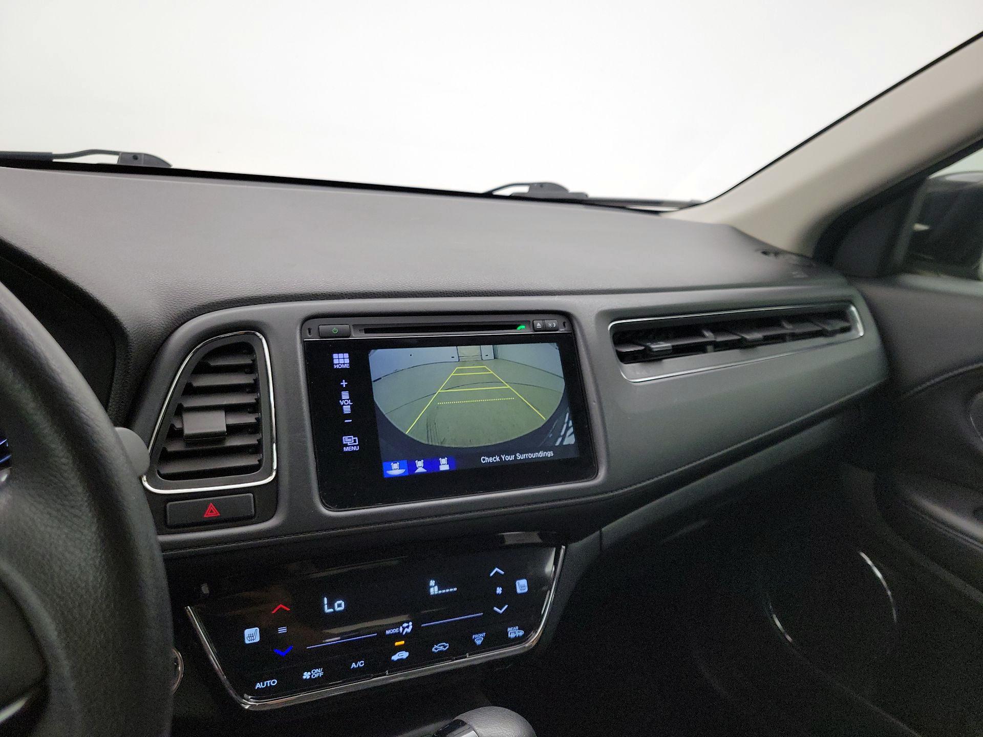 Thumbnail: 2016 Honda HR-V - 15