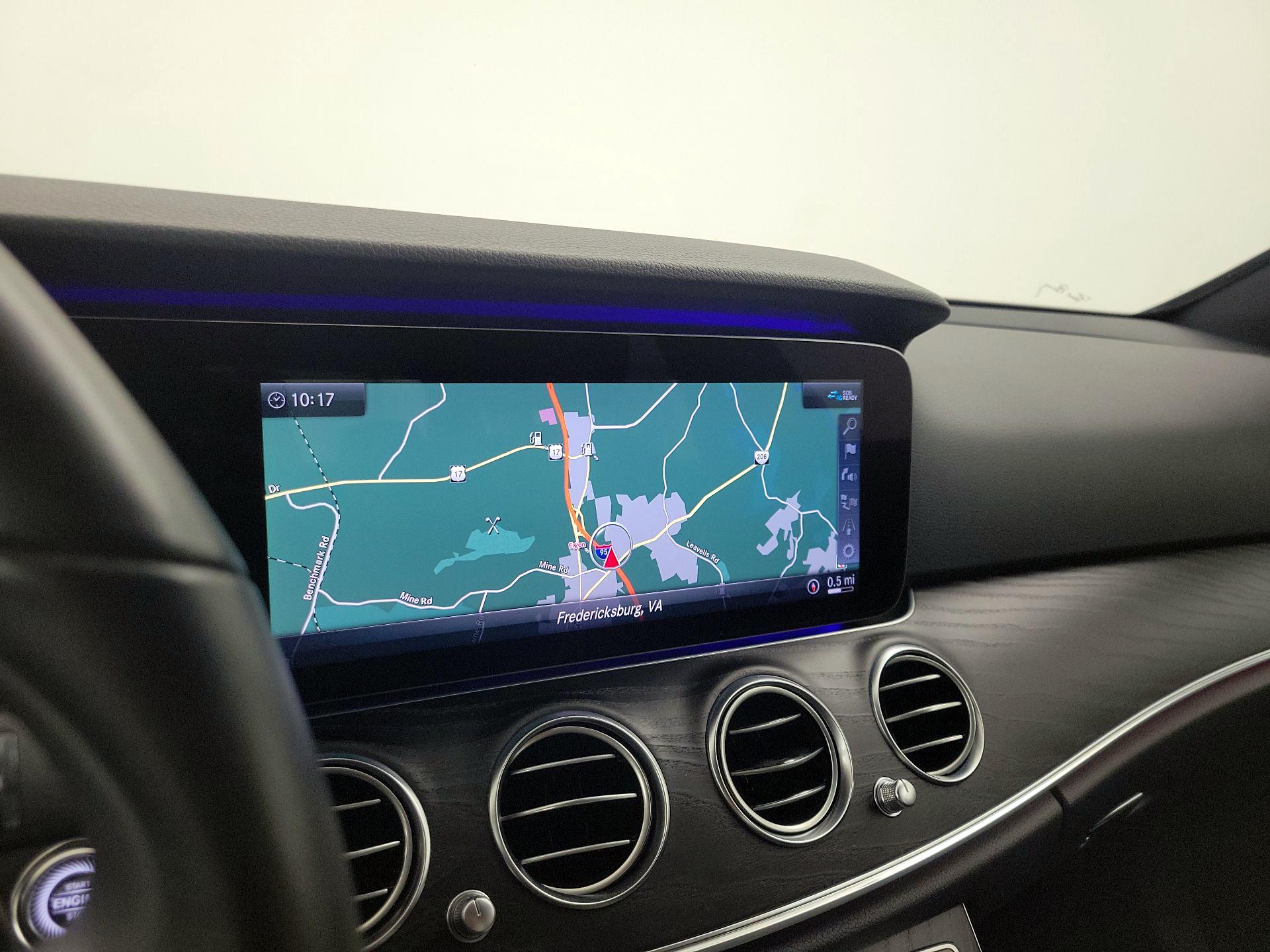Thumbnail: 2020 Mercedes-Benz E-Class - 14