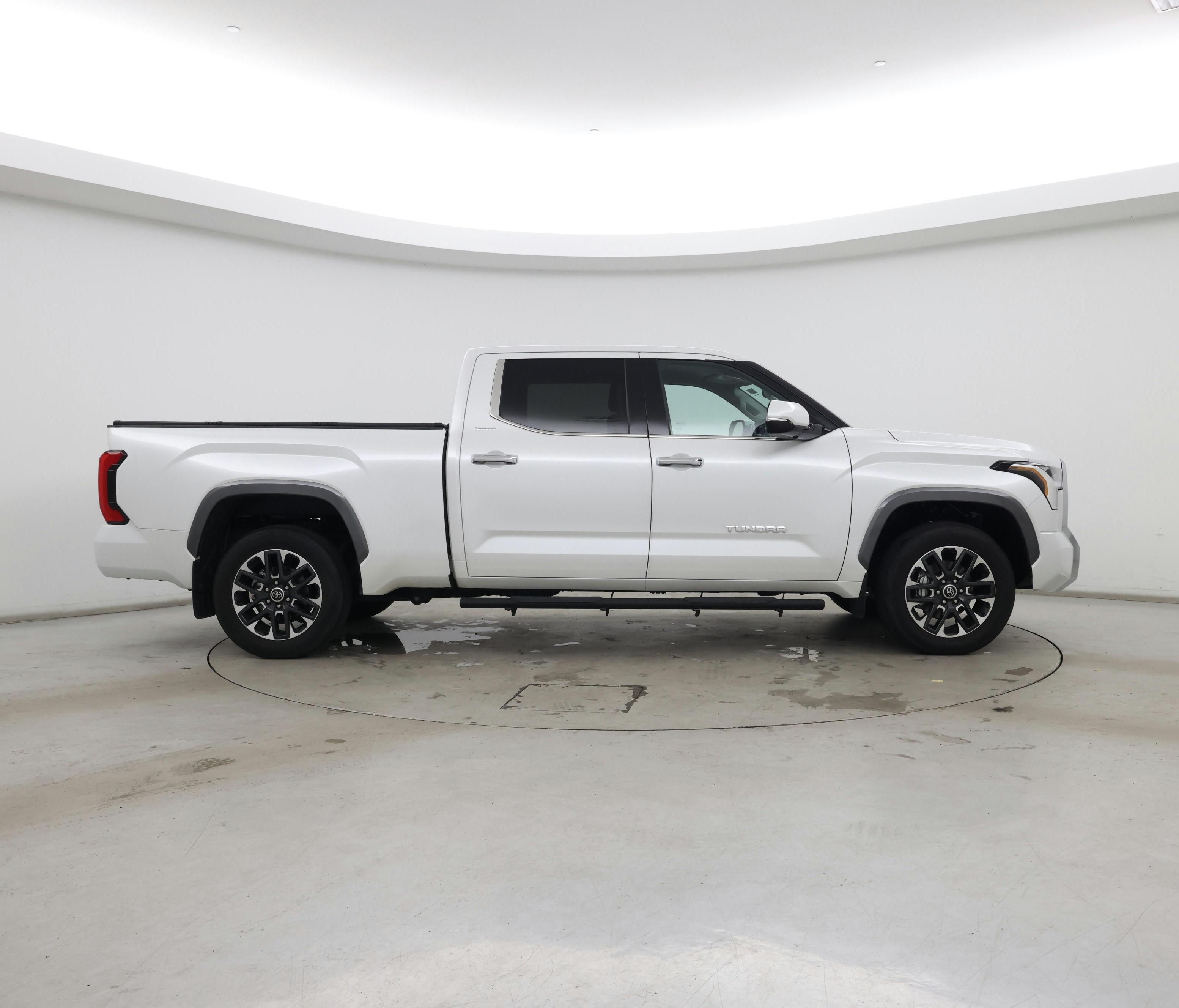Thumbnail: 2023 Toyota Tundra - 7