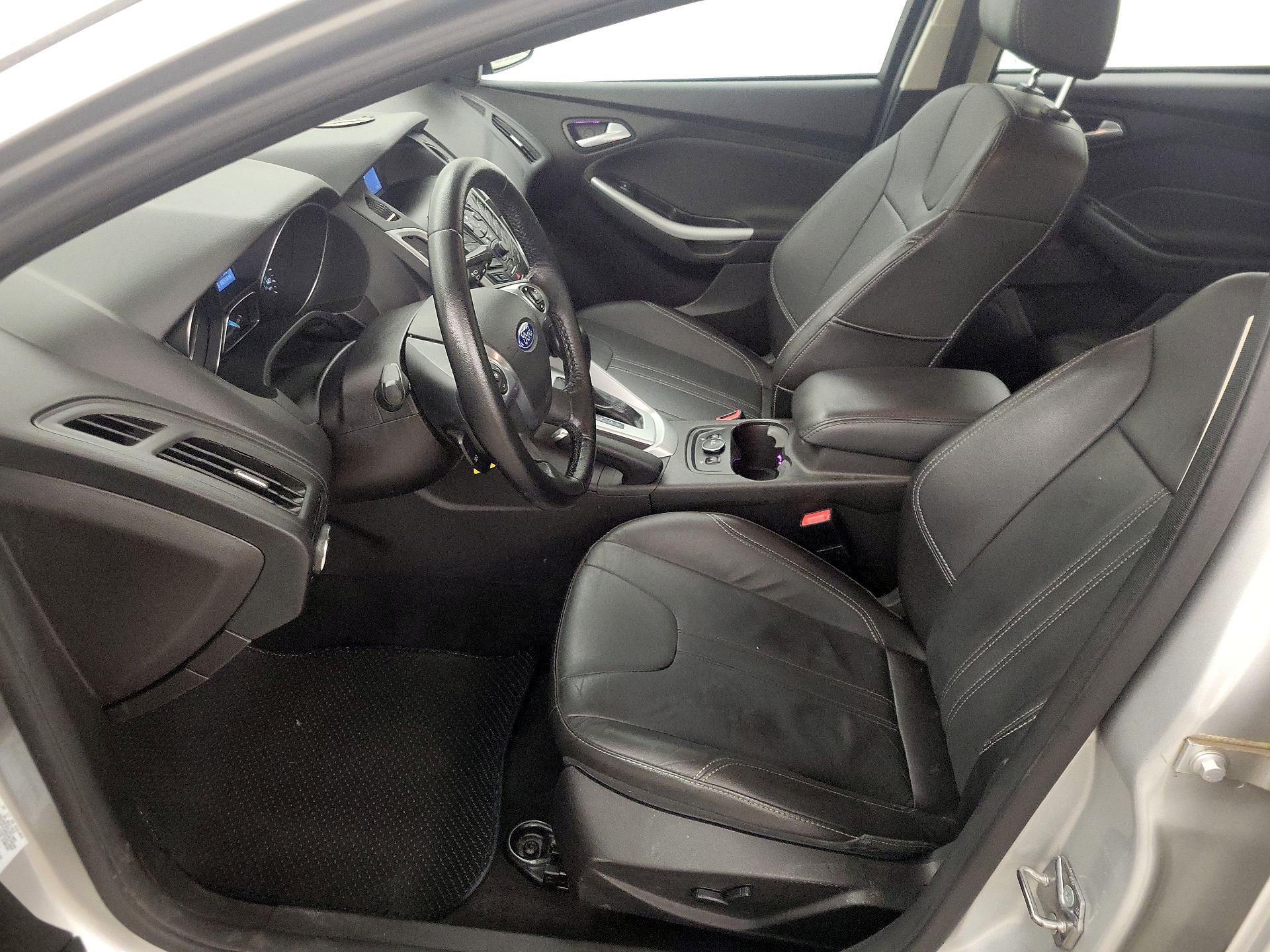 Thumbnail: 2014 Ford Focus - 11