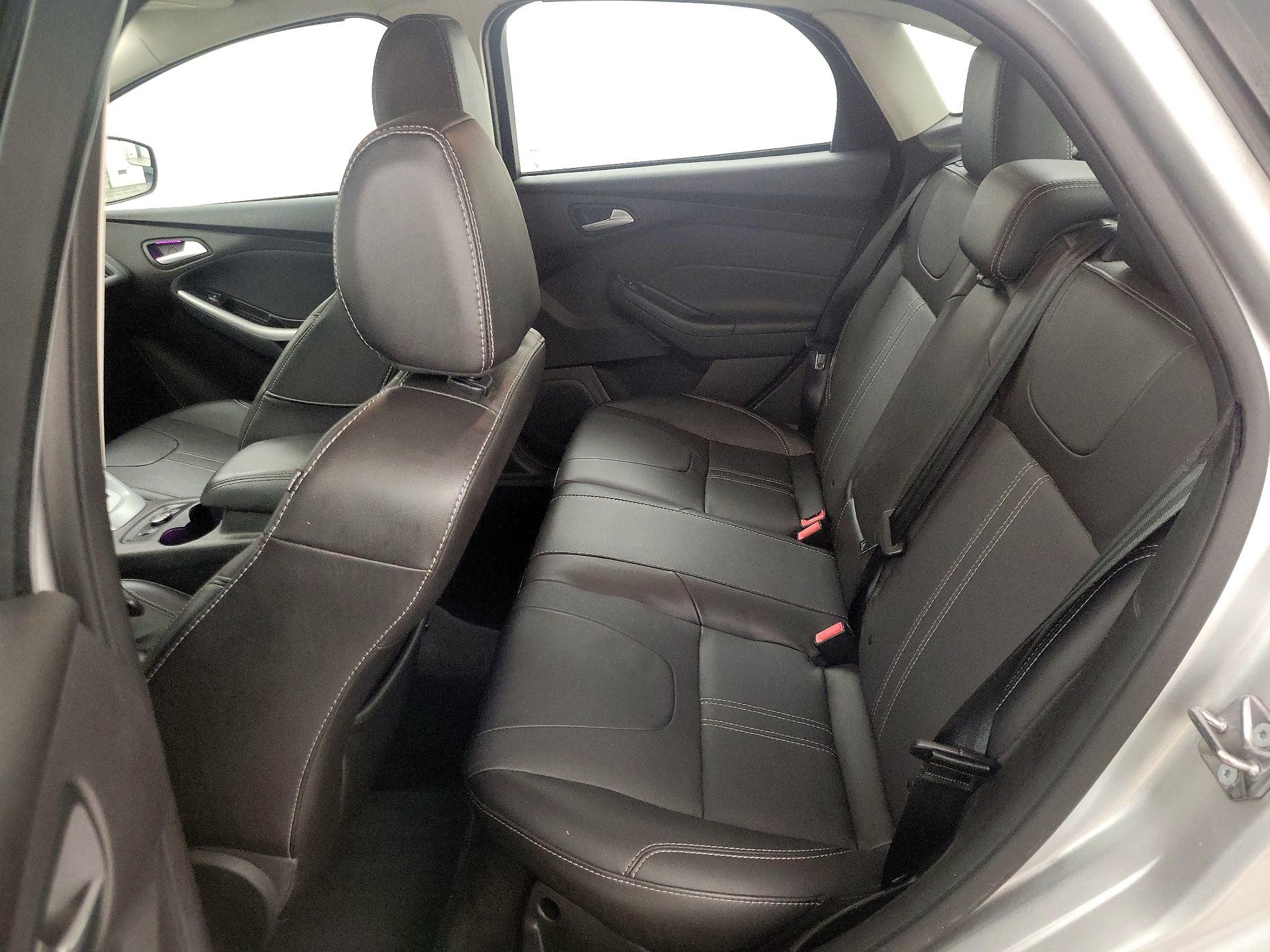 Thumbnail: 2014 Ford Focus - 18