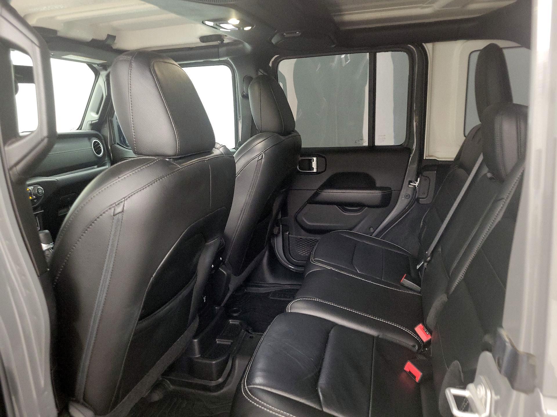 Thumbnail: 2019 Jeep Wrangler - 20