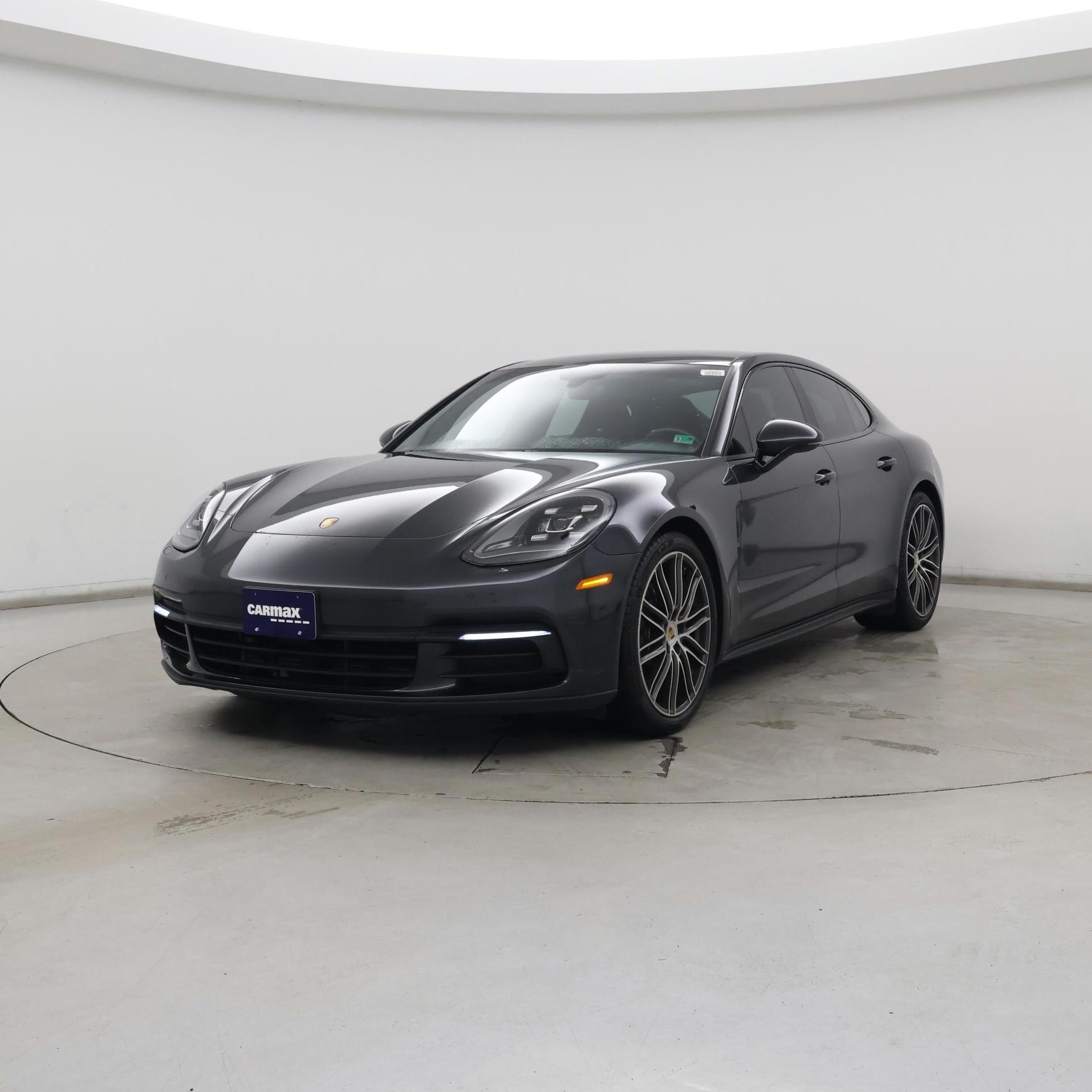 Thumbnail: 2018 Porsche Panamera - 4